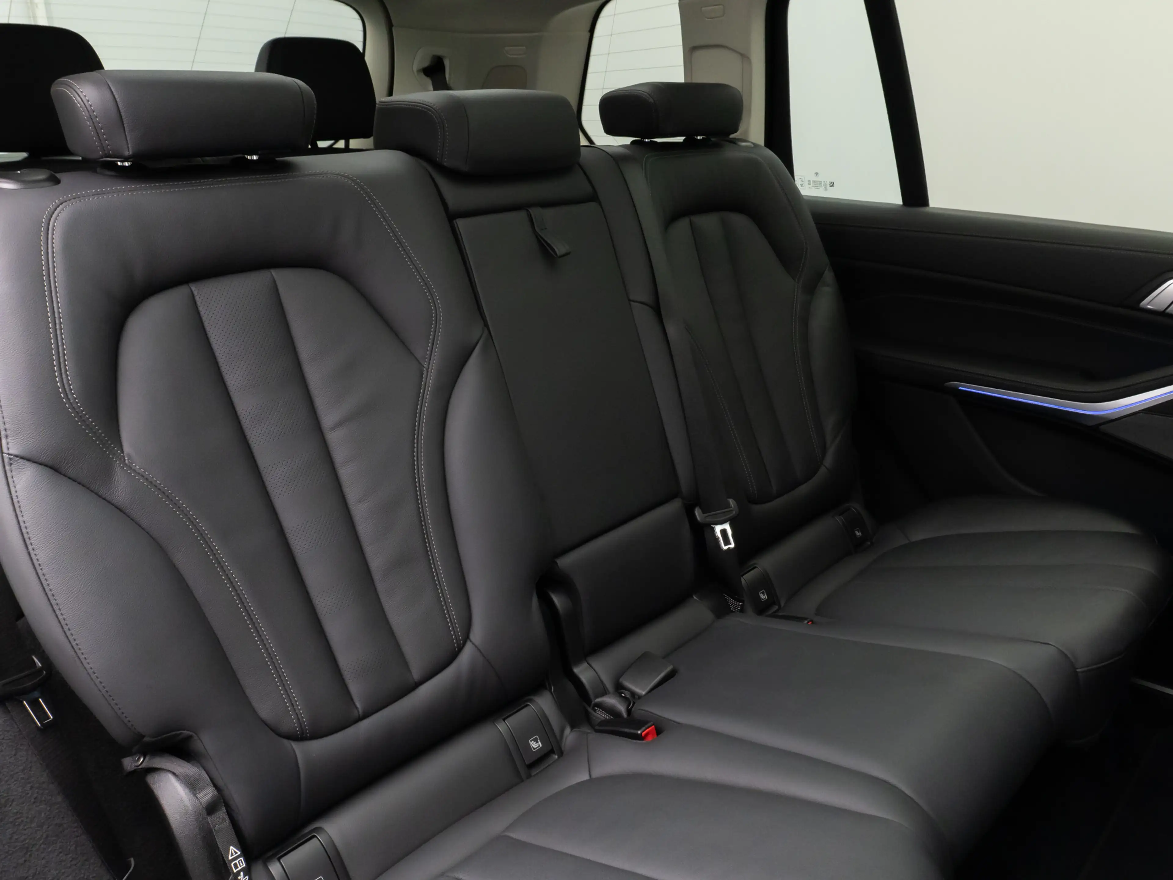 BMW X7 Panorama Kamera HUD DAB H K SoftCl AHK — photo 27