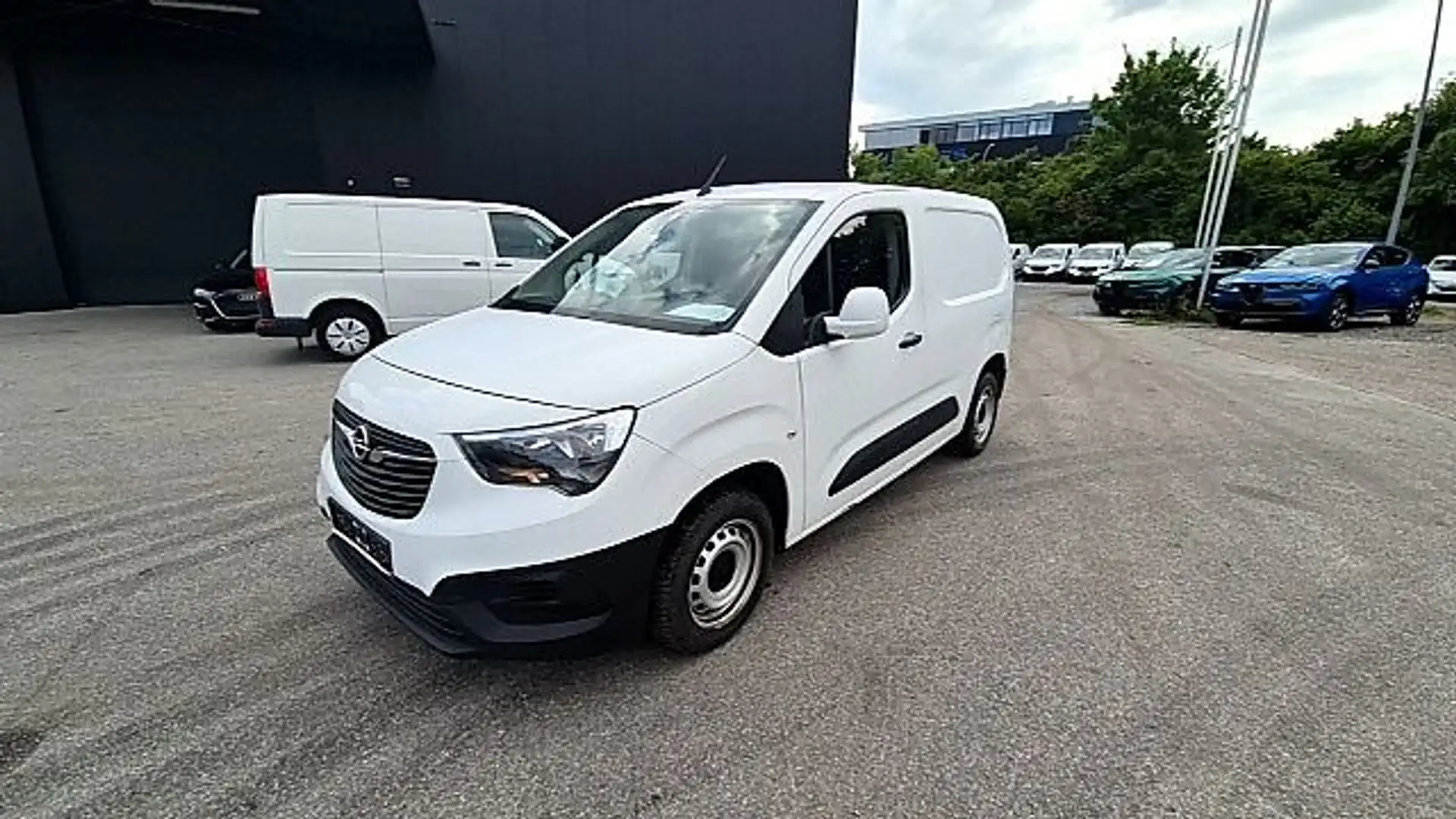 Opel Combo 1.5D Edition*Klima*Tempomat*Bluetooth* Weiß - 1
