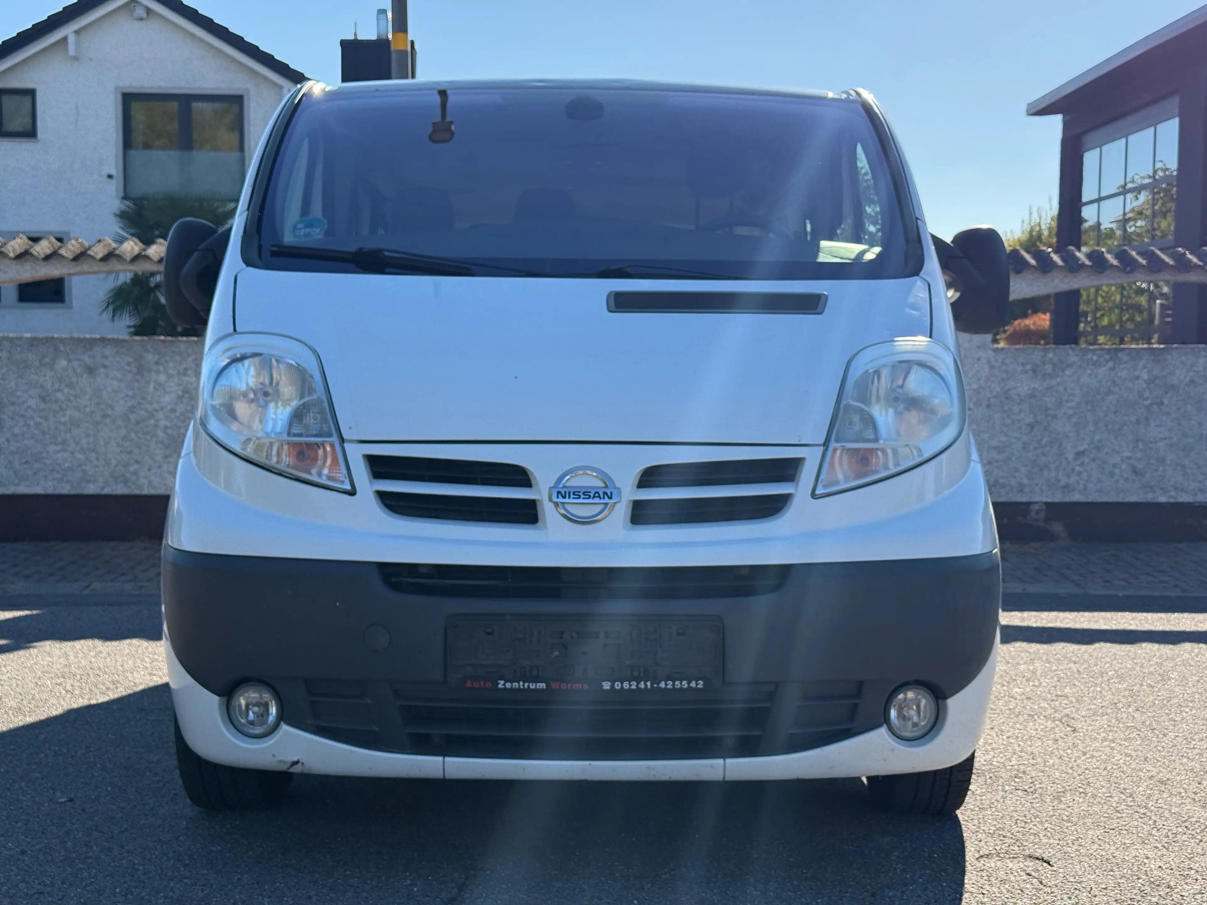 Nissan Primastar Kombi L1H1 2.7t (9 Sitze) — photo 3
