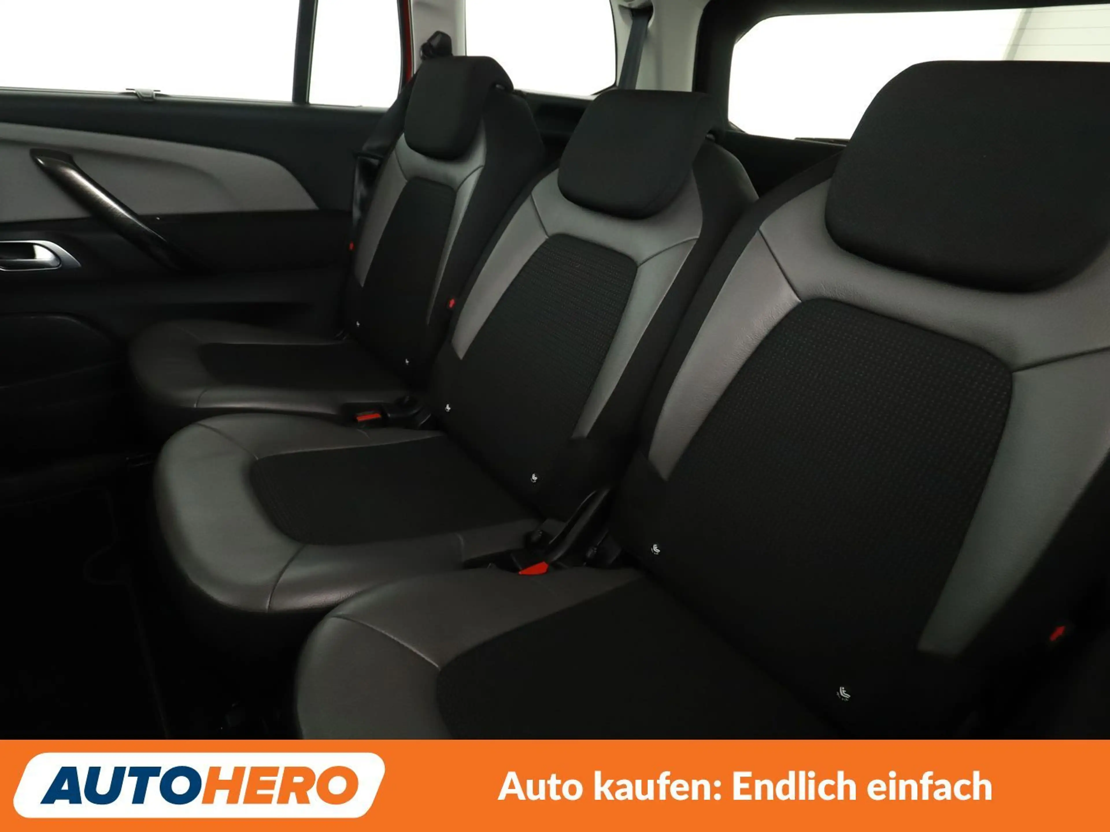 Citroen Grand C4 Picasso 1.2 e-THP Shine *NAVI*BiXENON*CAM*SHZ*TEMPO*ALU* — photo 14