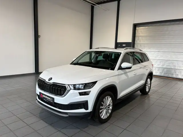 Skoda Kodiaq view 3