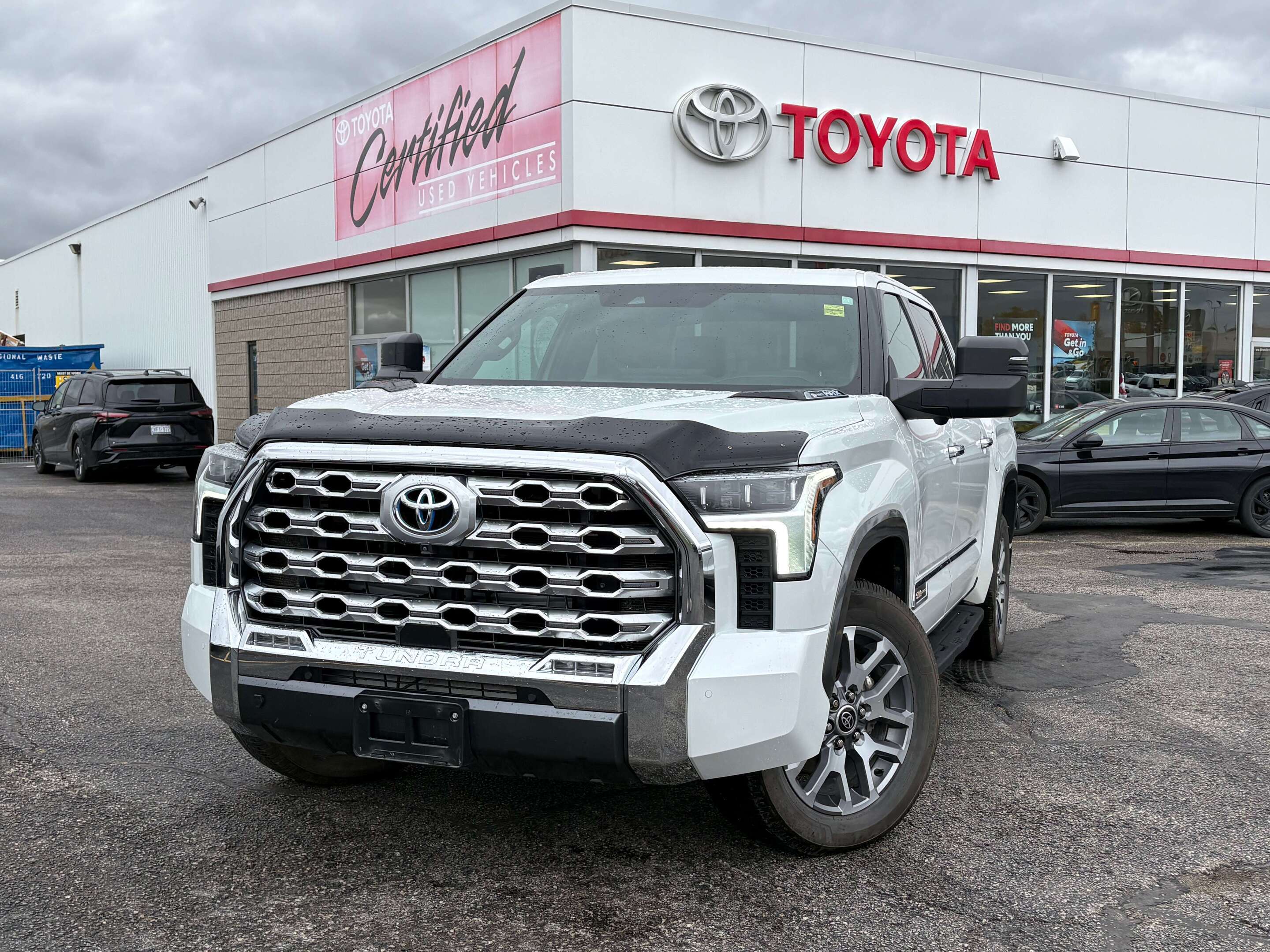  2022 Toyota Tundra Hybrid Pickup Truck Four-Wheel Drive Automatic