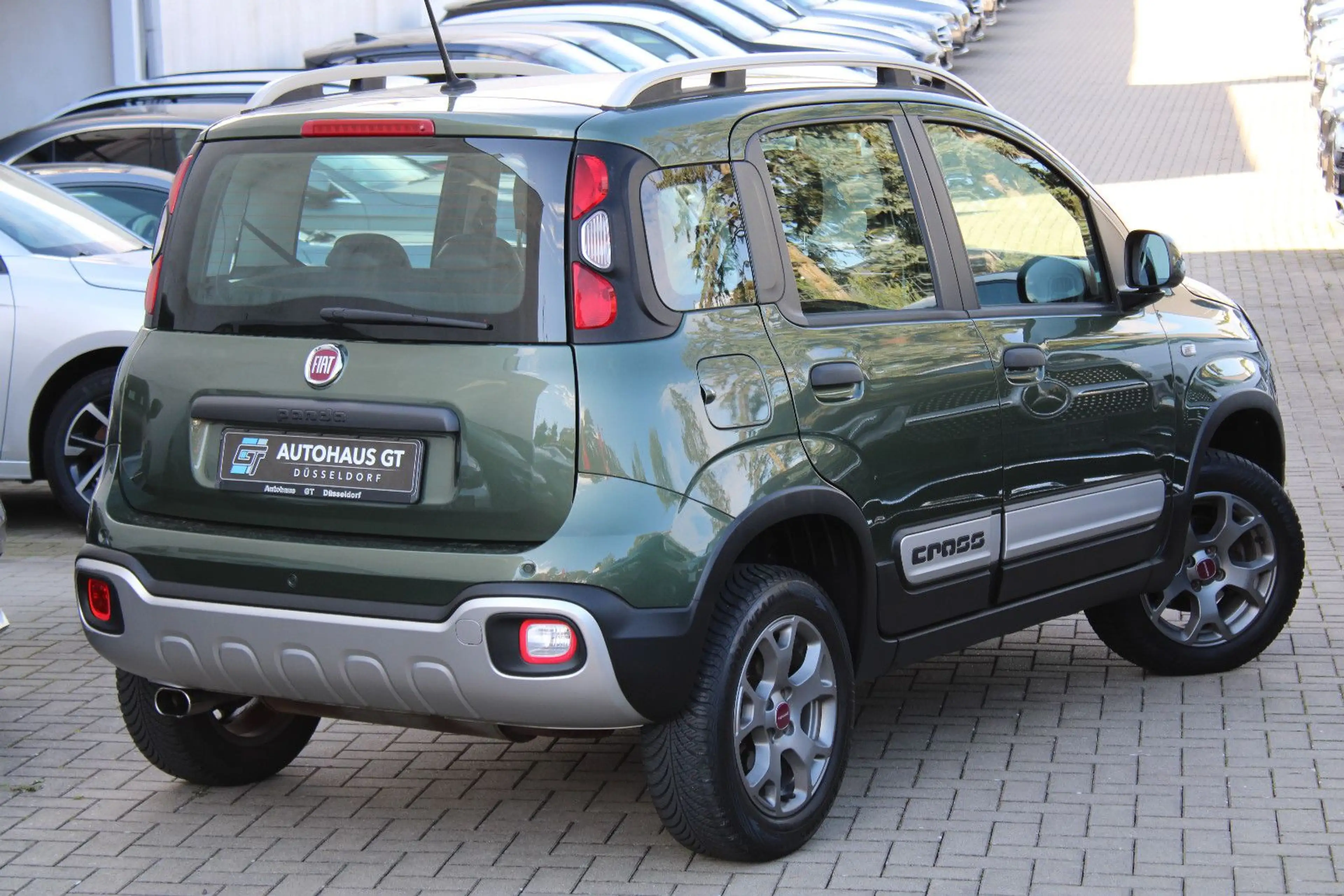 Fiat Panda 4x4 CROSS/Sitzhzg/Klima/UConnect/Allwetter — photo 4