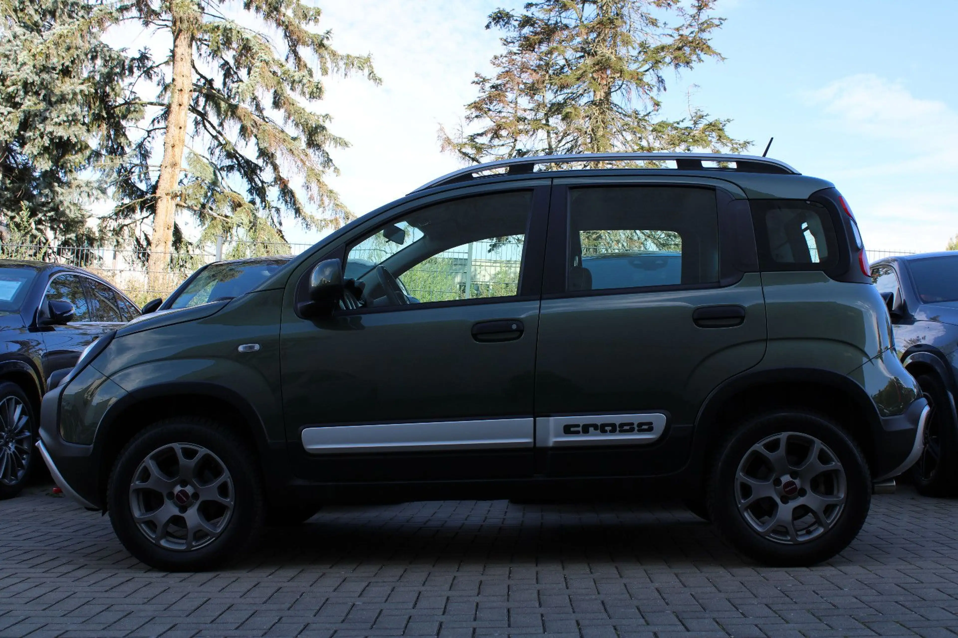 Fiat Panda 4x4 CROSS/Sitzhzg/Klima/UConnect/Allwetter — photo 10