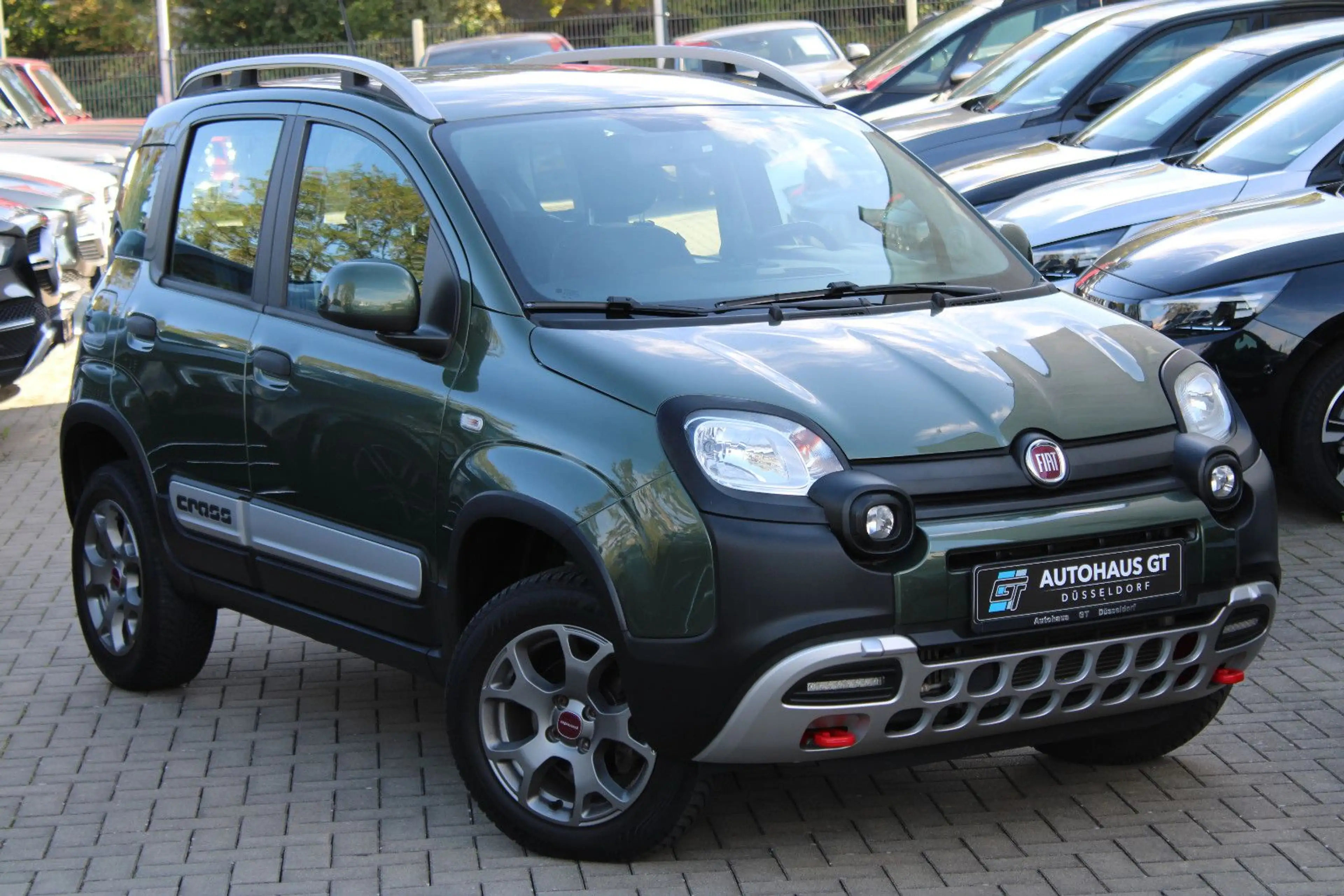 Fiat Panda 4x4 CROSS/Sitzhzg/Klima/UConnect/Allwetter — photo 3
