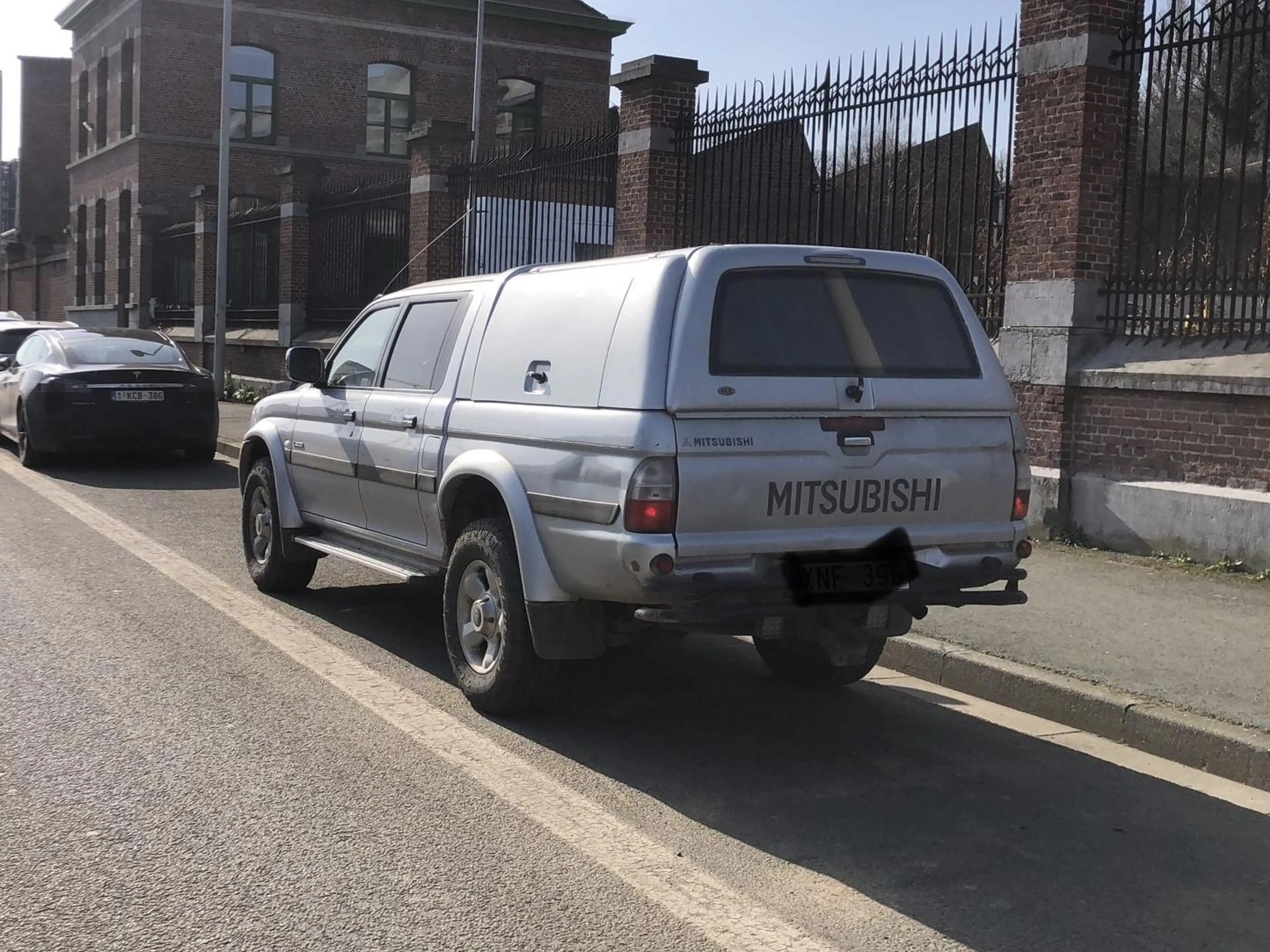 Mitsubishi L200 2.5 Turbo int. Canyon 4WD — photo 4