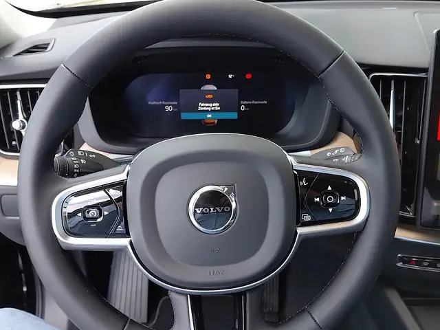 Volvo XC60 T6 AWD PHEV 18,8kWh Plus Bright Aut. Ansicht 9