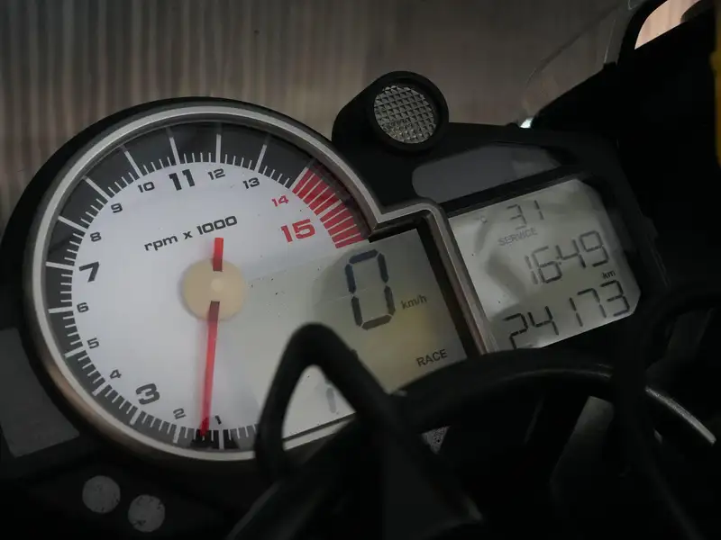 BMW S 1000 RR - foto 4