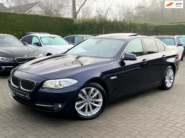 BMW 528 5-serie 528i High Executive|Leder|Dakje|Soft close