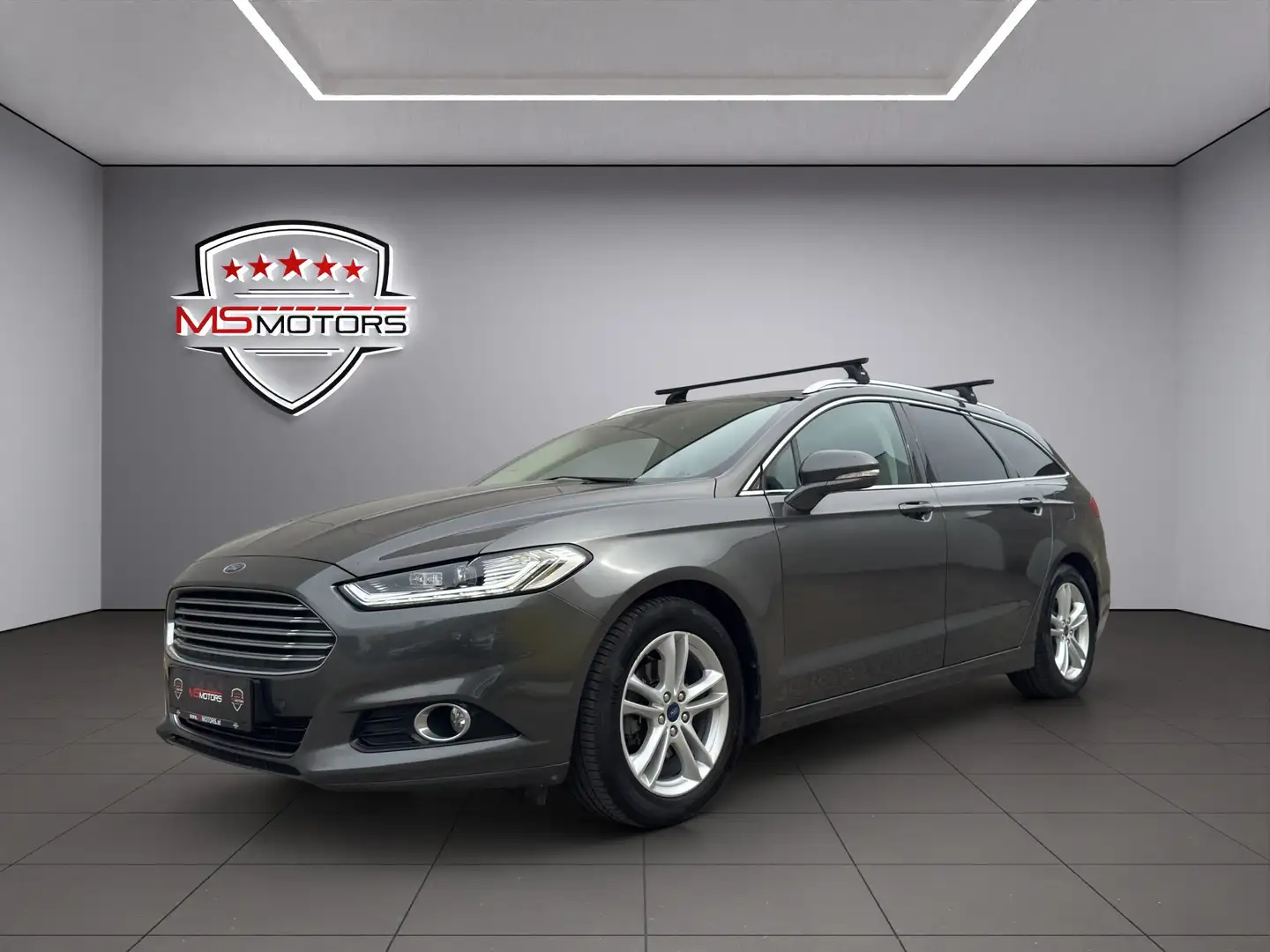 Ford Mondeo Traveller Titanium 2,0 TDCi*NAVI*AHK*GARANTIE* Gris - 1