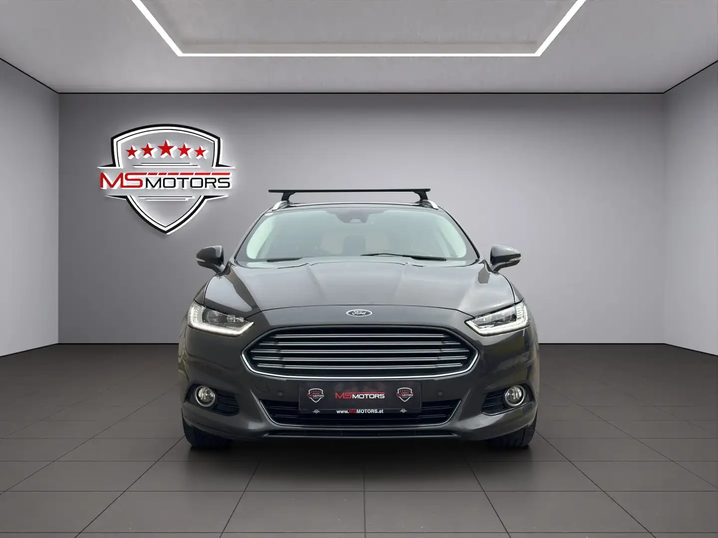 Ford Mondeo Traveller Titanium 2,0 TDCi*NAVI*AHK*GARANTIE* Gris - 2
