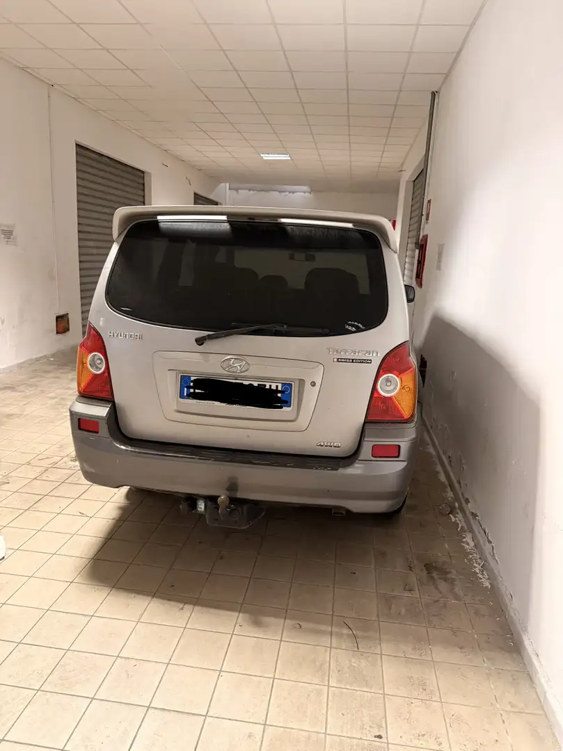 Hyundai Terracan 2.9 CRDI PREMIUM Silber - 2