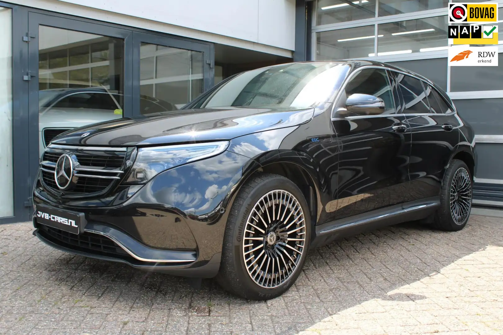 Mercedes-Benz EQC 400 4MATIC Business Solution AMG 80 kWh Zwart - 1