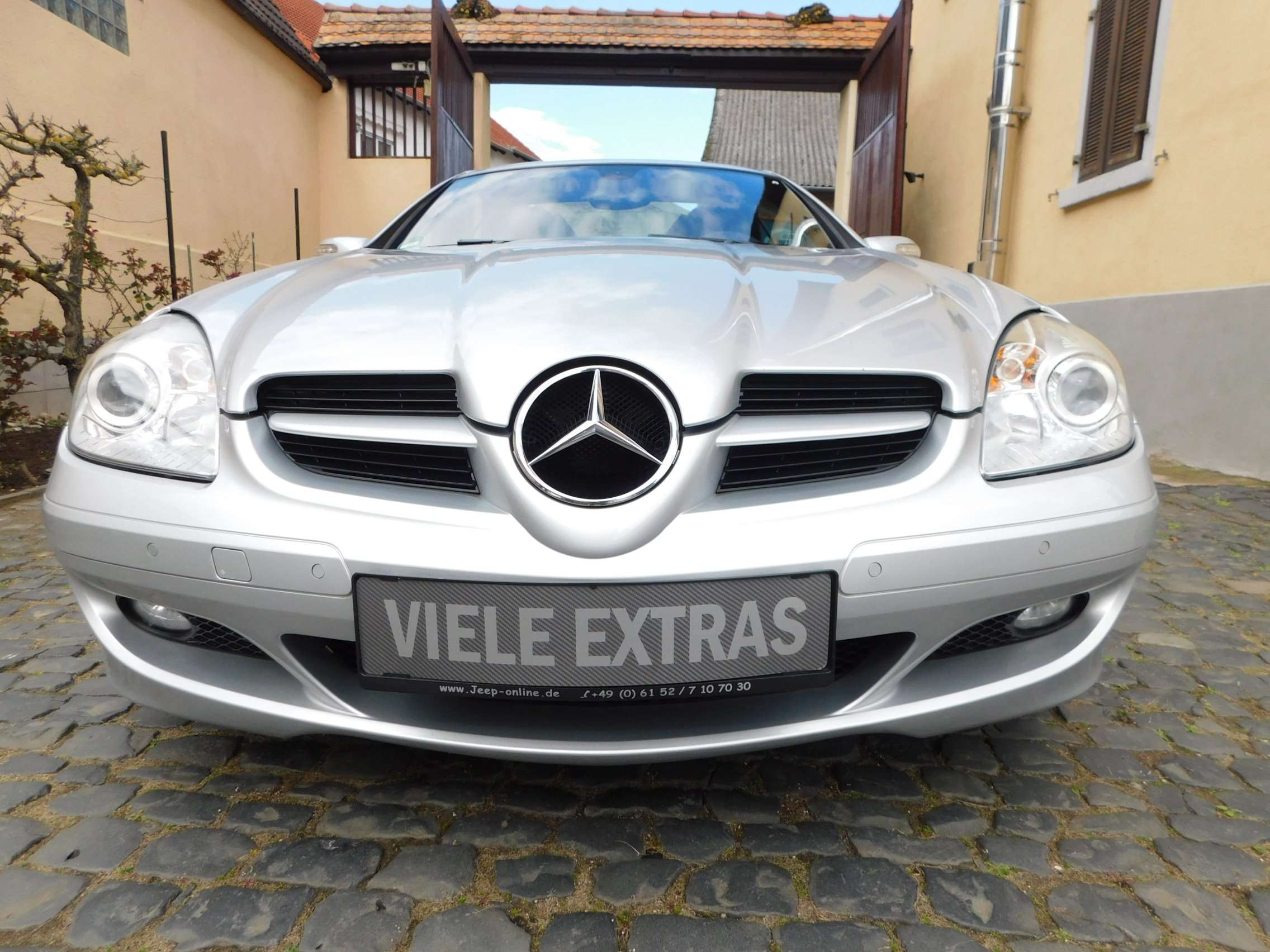 Second hand Mercedes Benz Slk-Class 200