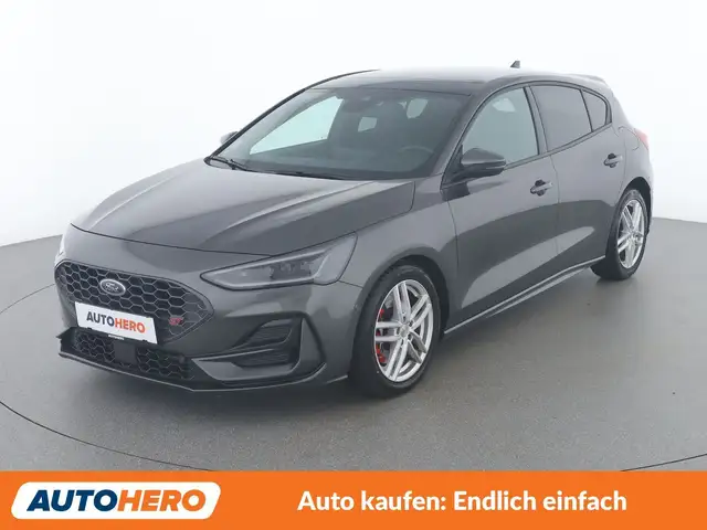 2023 Ford Focus in Grey for sale
