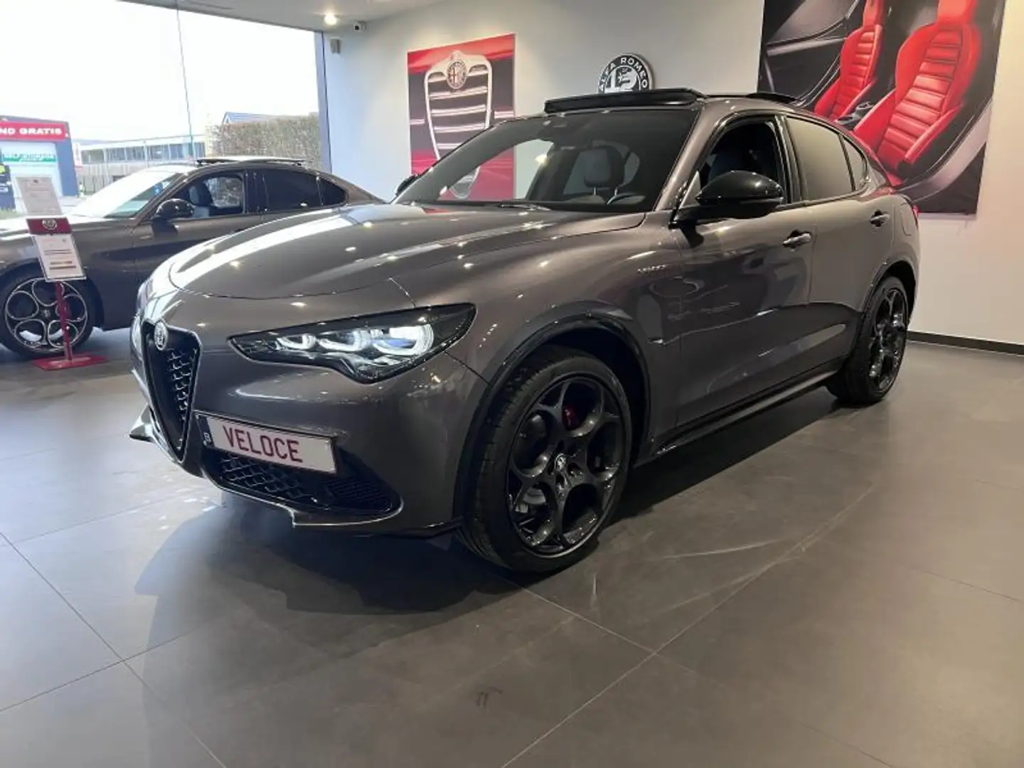 Alfa Romeo Stelvio Veloce Grey - 1