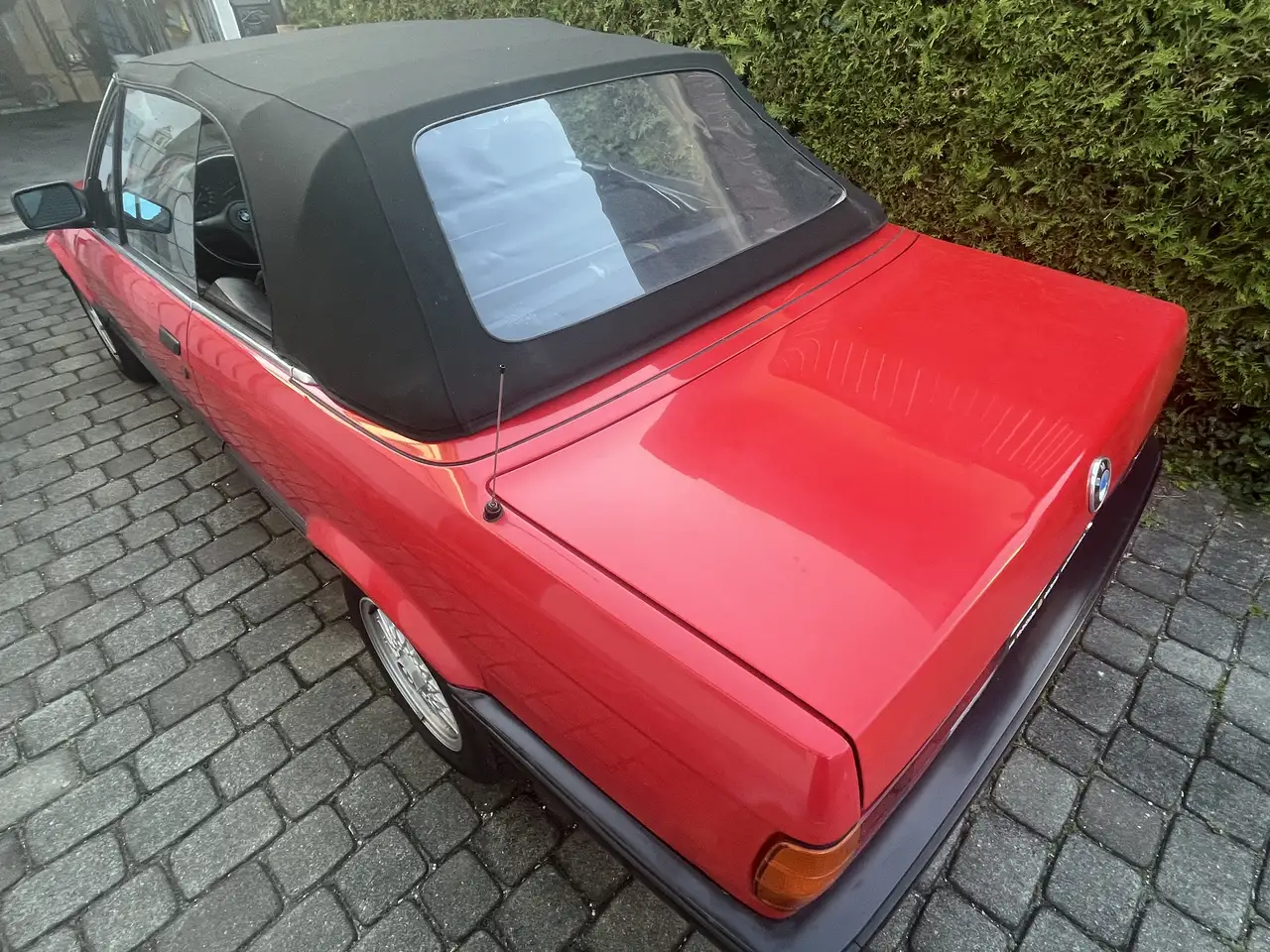 BMW 318i, foto 4