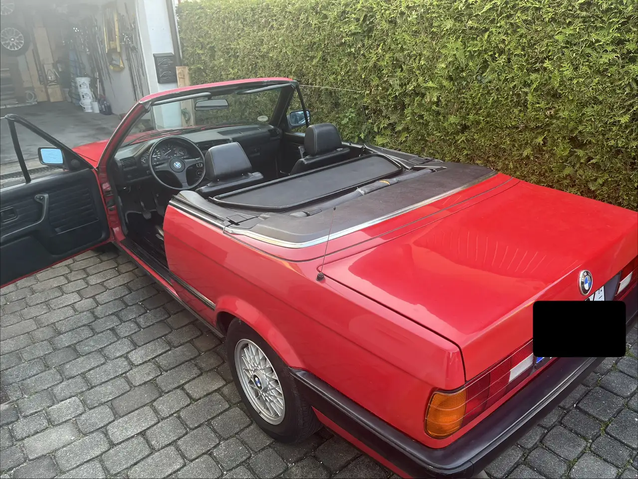 BMW 318i, foto 11