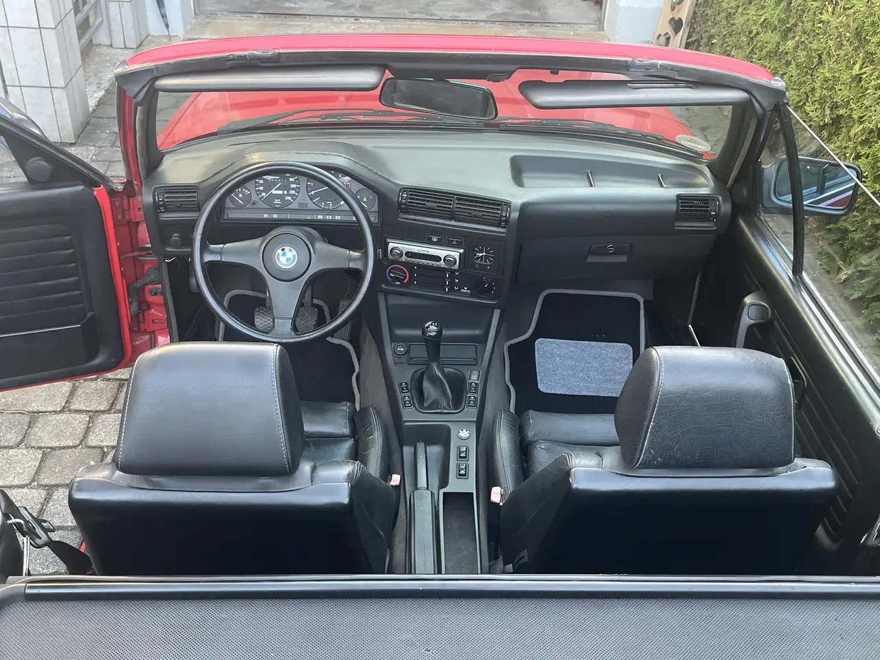 BMW 318i, foto 8