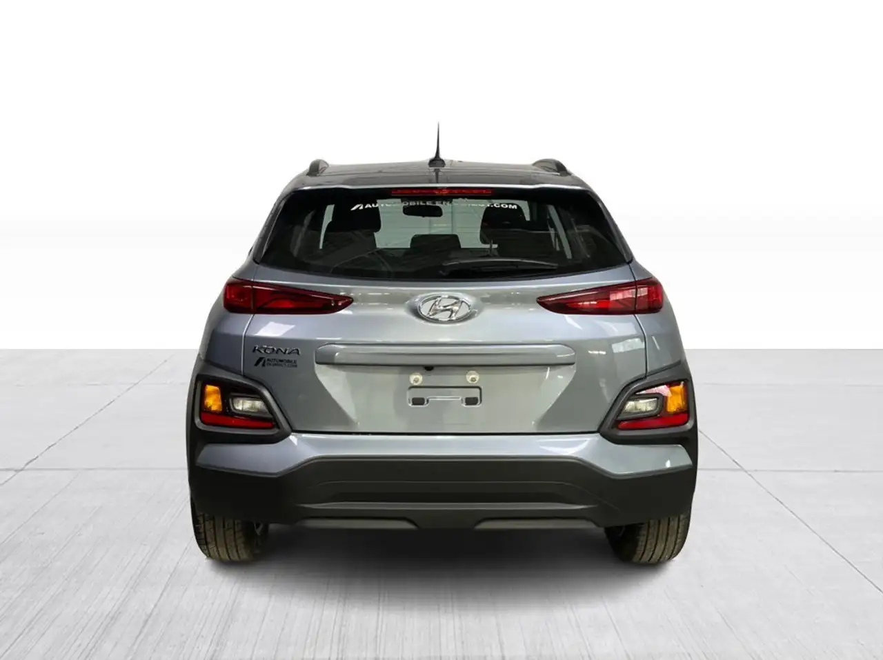 Hyundai KONA снимка Hyundai KONA