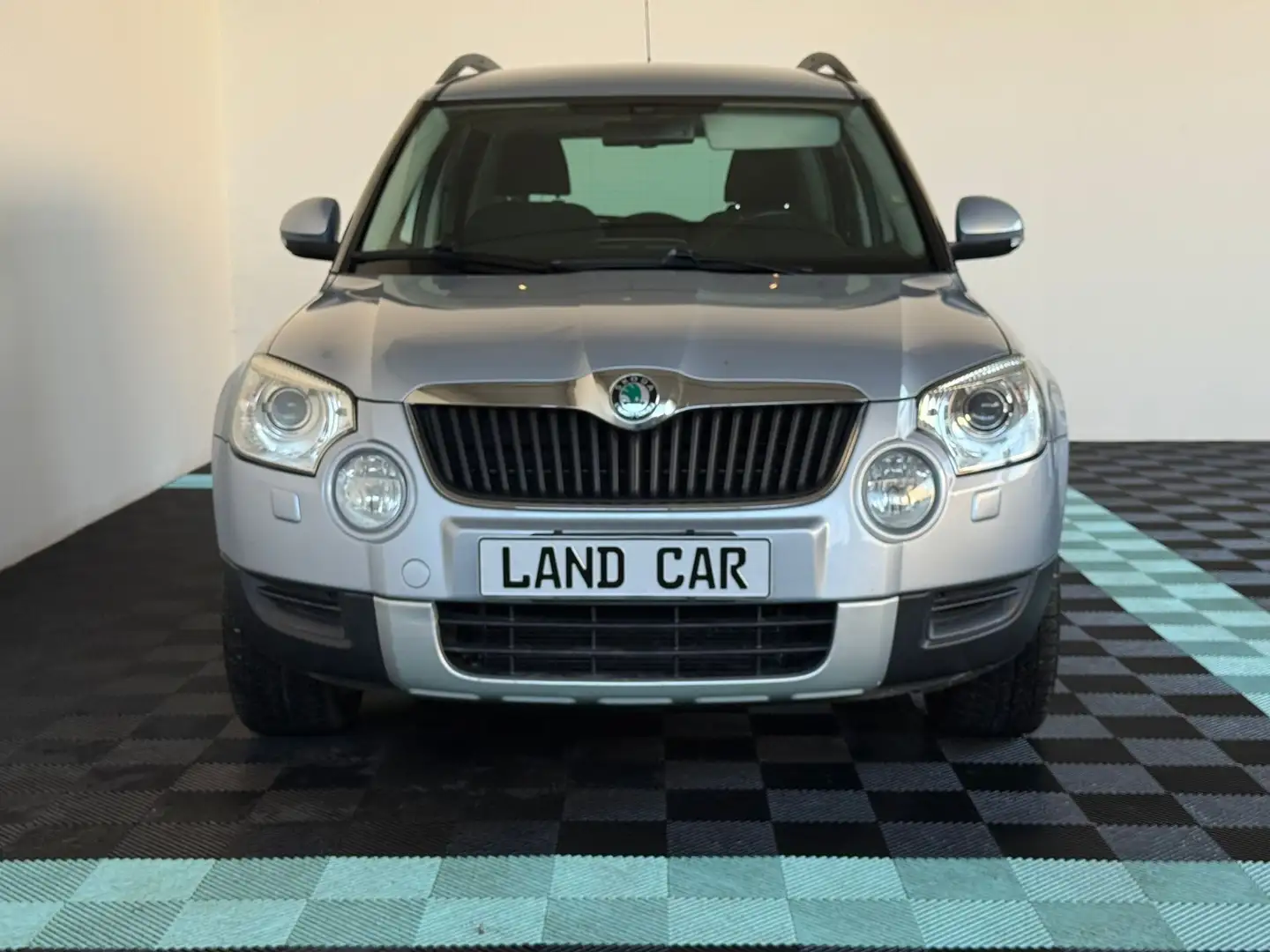 Skoda Yeti Yeti 2.0 TDI CR 110CV Adventure Blau - 2