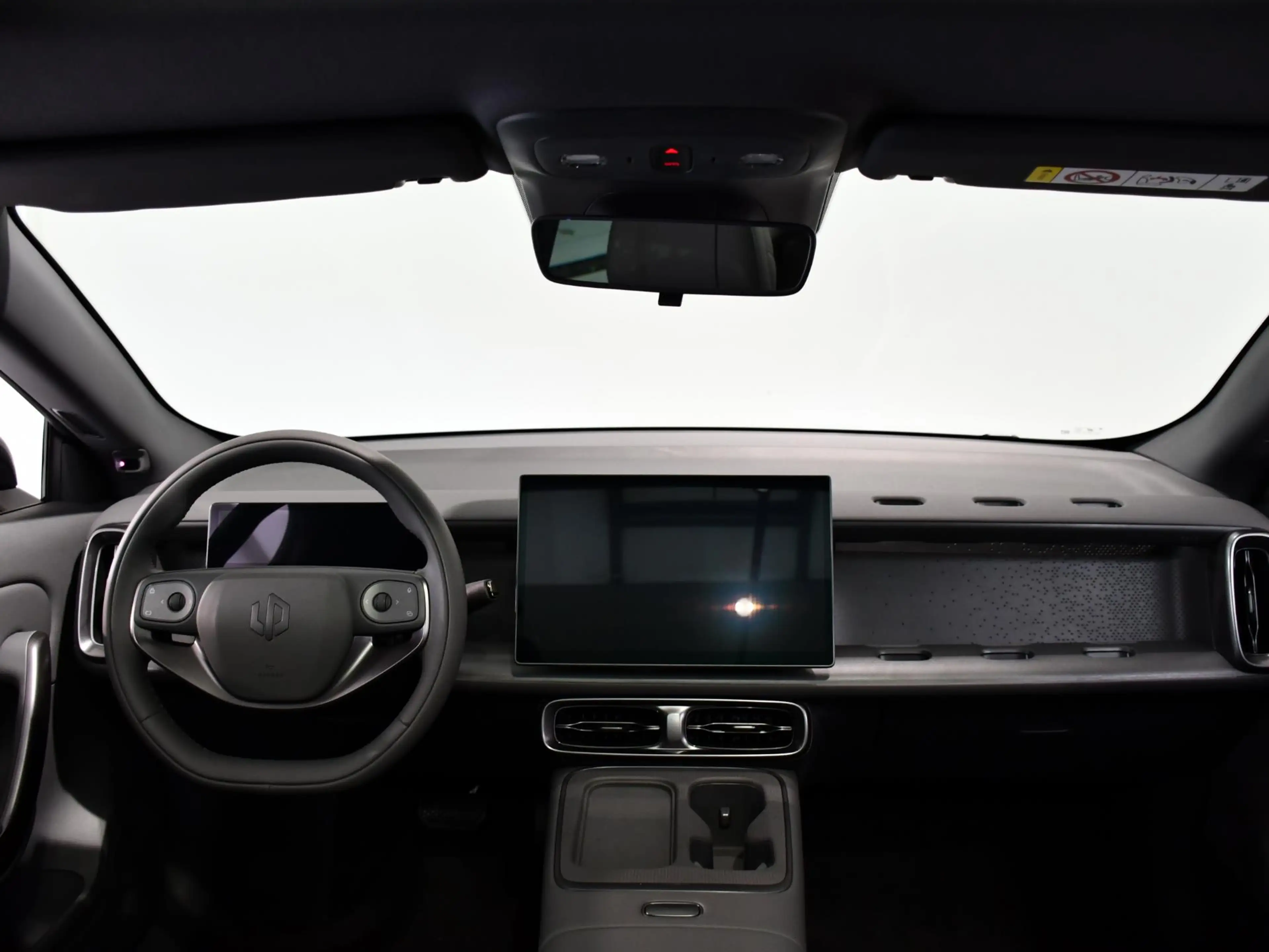 Leapmotor B05 ProMax Design 67.1 kWh | Apple Carplay/Android Aut — photo 11