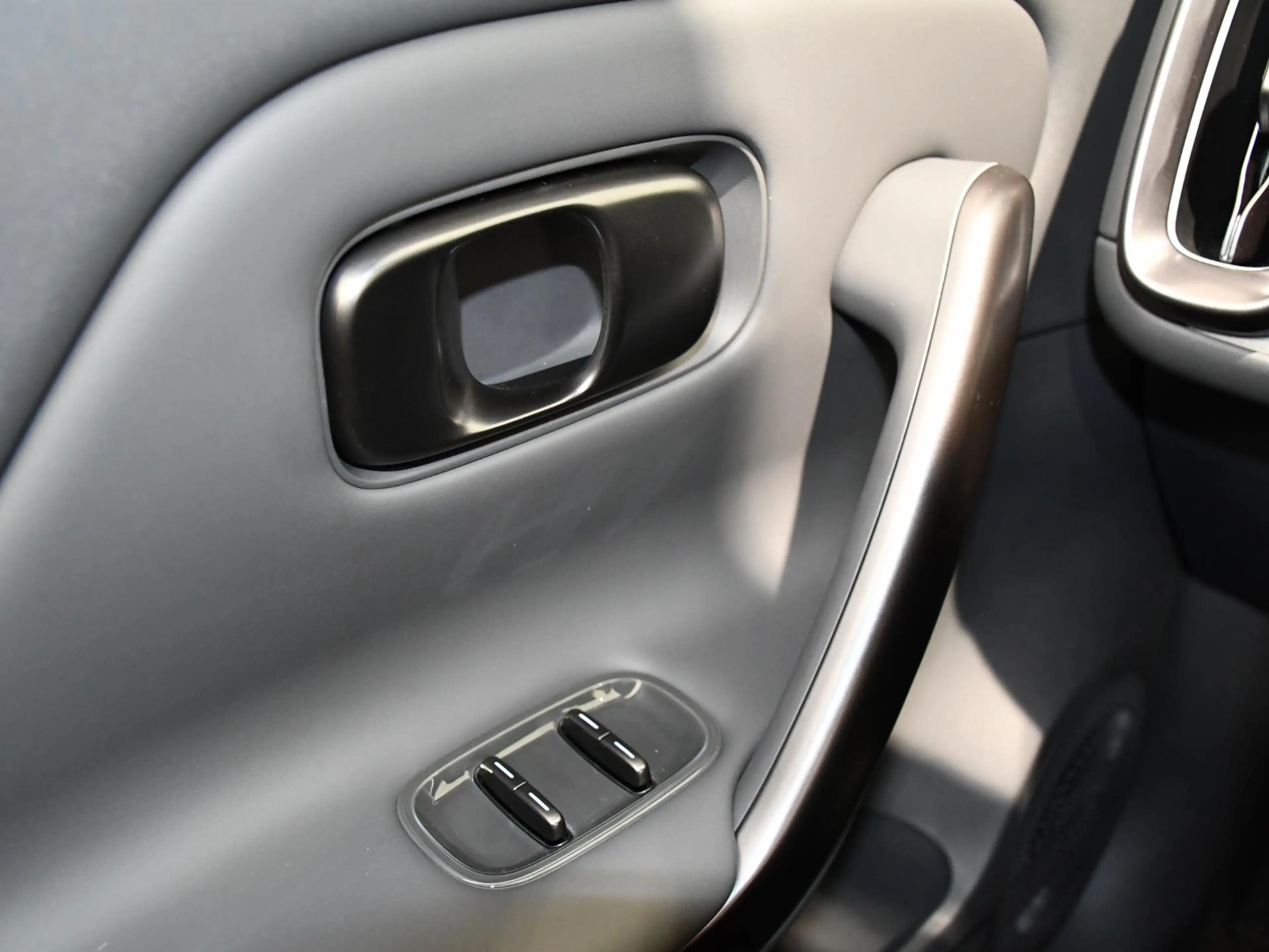 Leapmotor B05 ProMax Design 67.1 kWh | Apple Carplay/Android Aut — photo 13