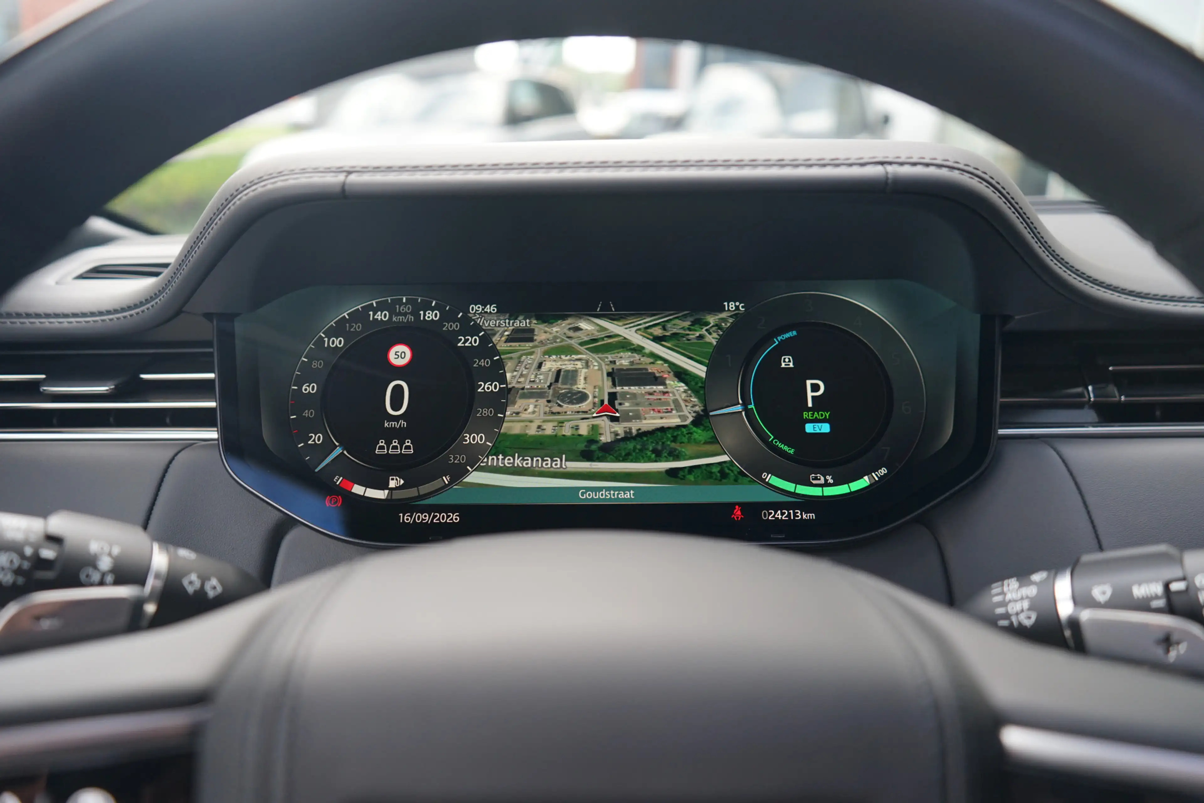 Land Rover Range Rover 3.0 P550e Autobiography PHEV | Elektrische treepla — photo 18