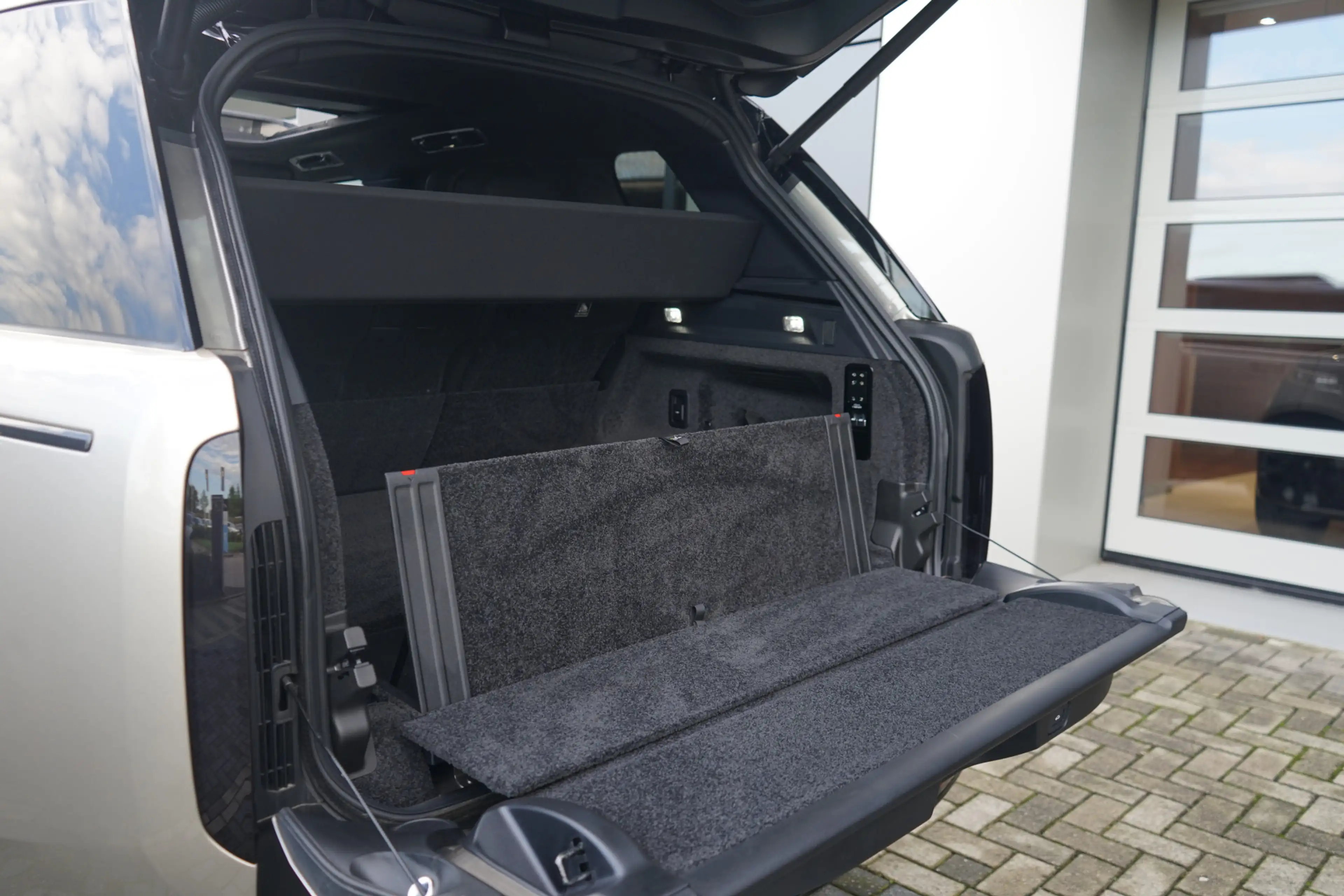 Land Rover Range Rover 3.0 P550e Autobiography PHEV | Elektrische treepla — photo 35