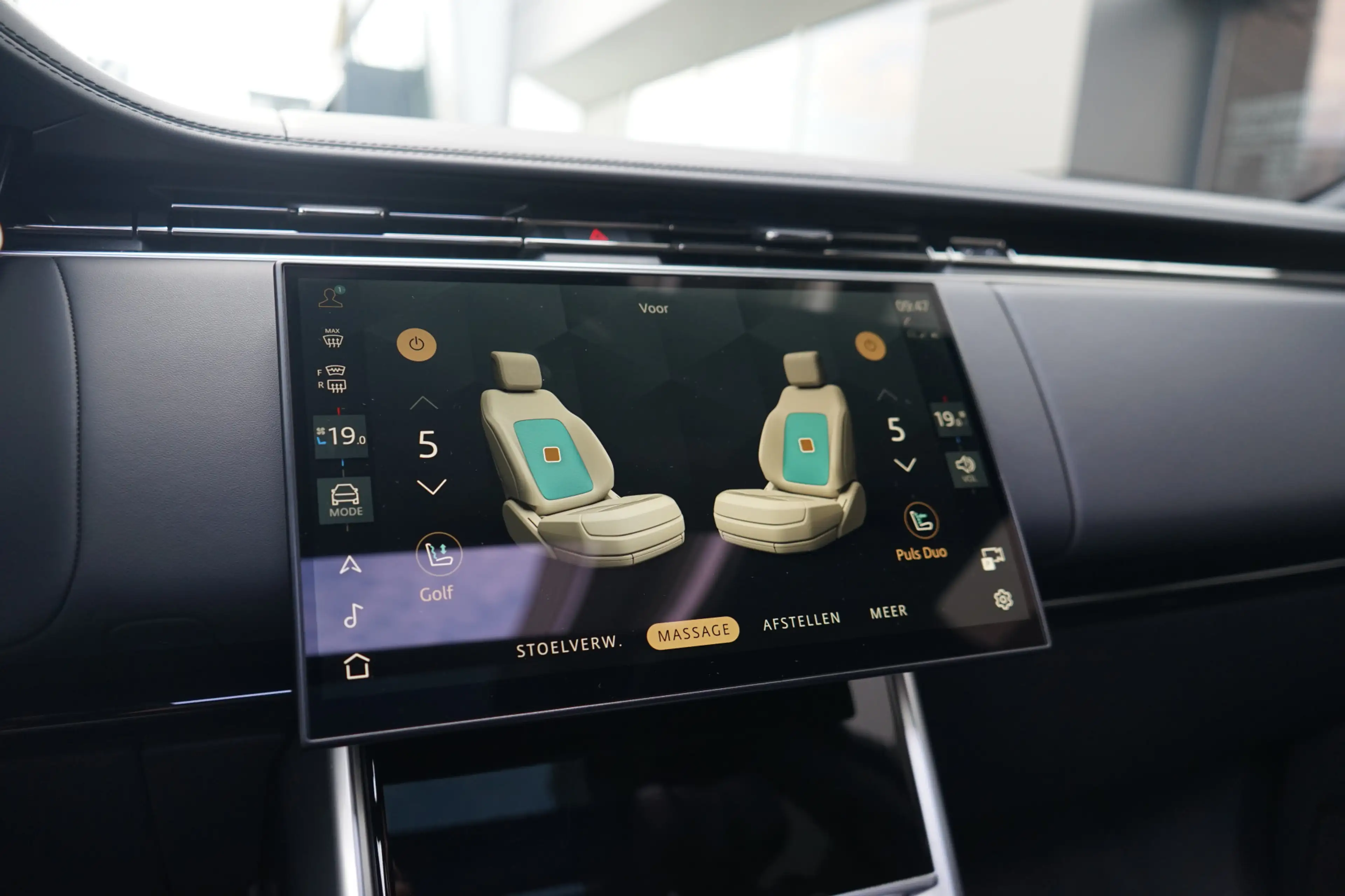Land Rover Range Rover 3.0 P550e Autobiography PHEV | Elektrische treepla — photo 23