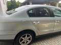 Volkswagen Passat 1,9TDI Grau - thumbnail 2