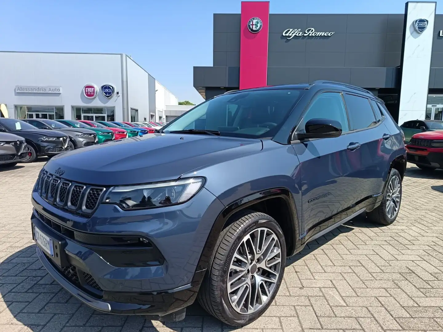 Jeep Compass 1.5 Turbo T4 130CV MHEV 2WD Summit Blauw - 1