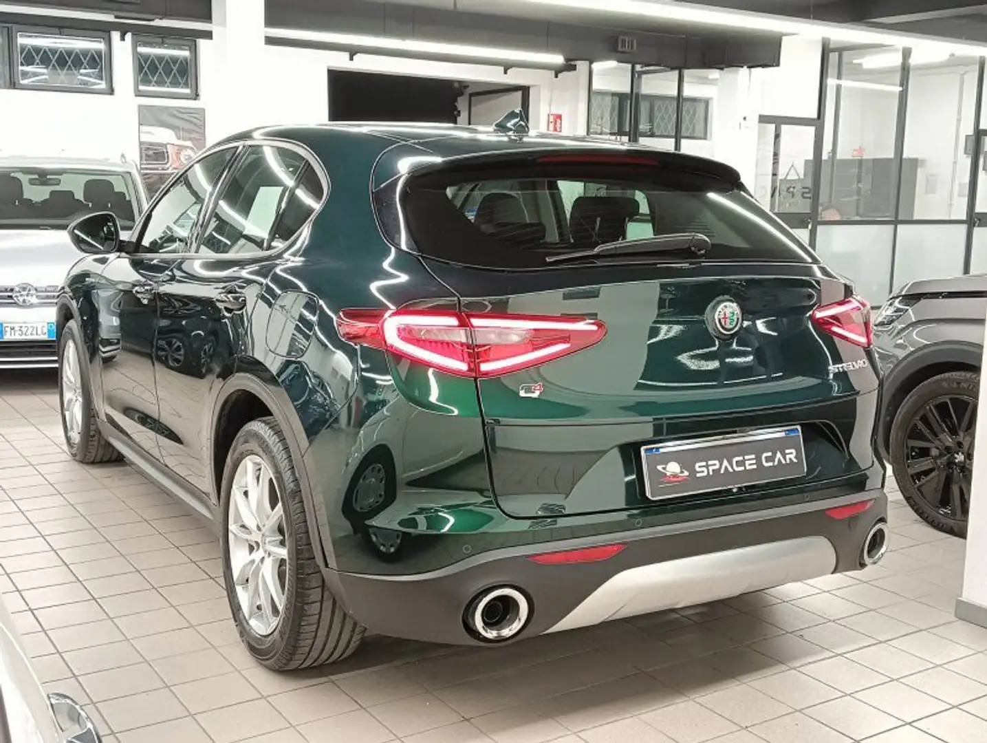 Alfa Romeo Stelvio Stelvio 2.2 Turbodiesel 190 CV AT8 Q4 Executive Vert - 2