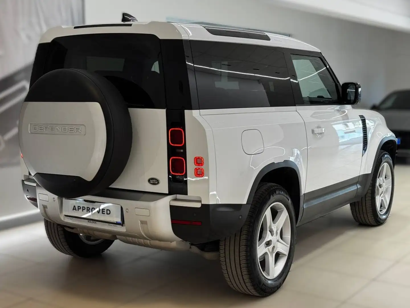Land Rover Defender (2019) LAND ROVER 90 3.0D I6 200 CV AWD Auto SE Bianco - 2