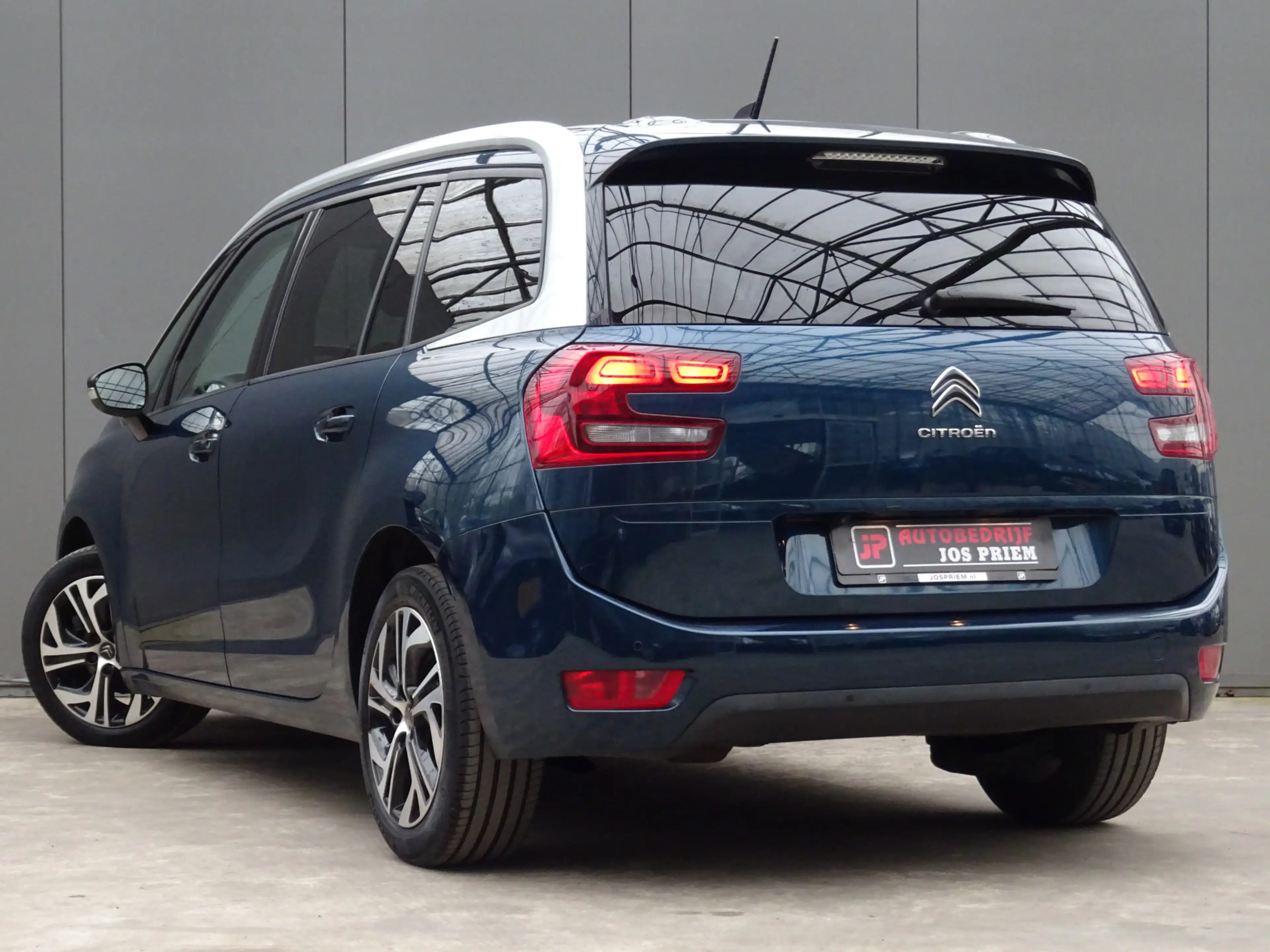 Citroen Grand C4 SpaceTourer 1.2 PureTech Business * 7 PERS. * MASSAGE * CARPLA — photo 2