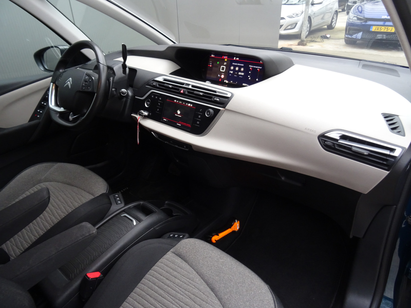 Citroen Grand C4 SpaceTourer 1.2 PureTech Business * 7 PERS. * MASSAGE * CARPLA — photo 4