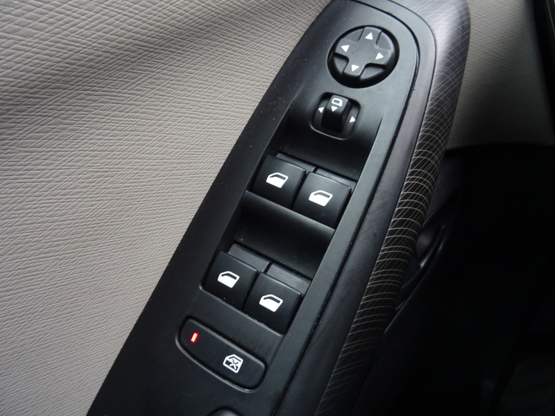Citroen Grand C4 SpaceTourer 1.2 PureTech Business * 7 PERS. * MASSAGE * CARPLA — photo 9