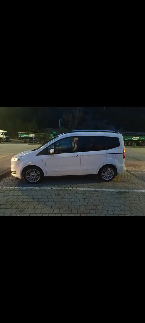 Ford Tourneo Courier Tourneo Courier 1,0 EcoBoost Titanium Titanium Weiß - 1