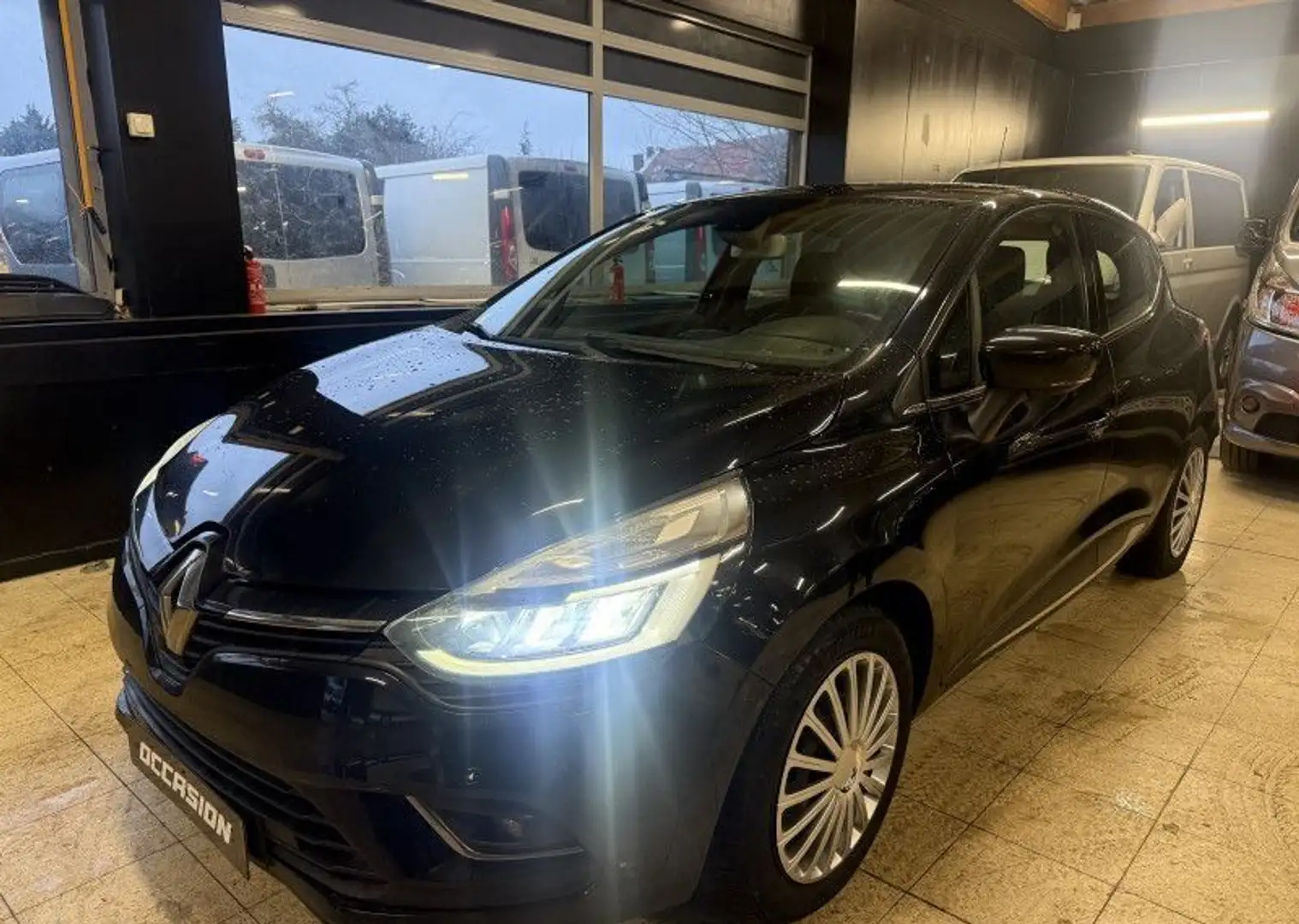 Renault Clio IV 0.9 TCE 90CH INTENS 5P Noir - 1