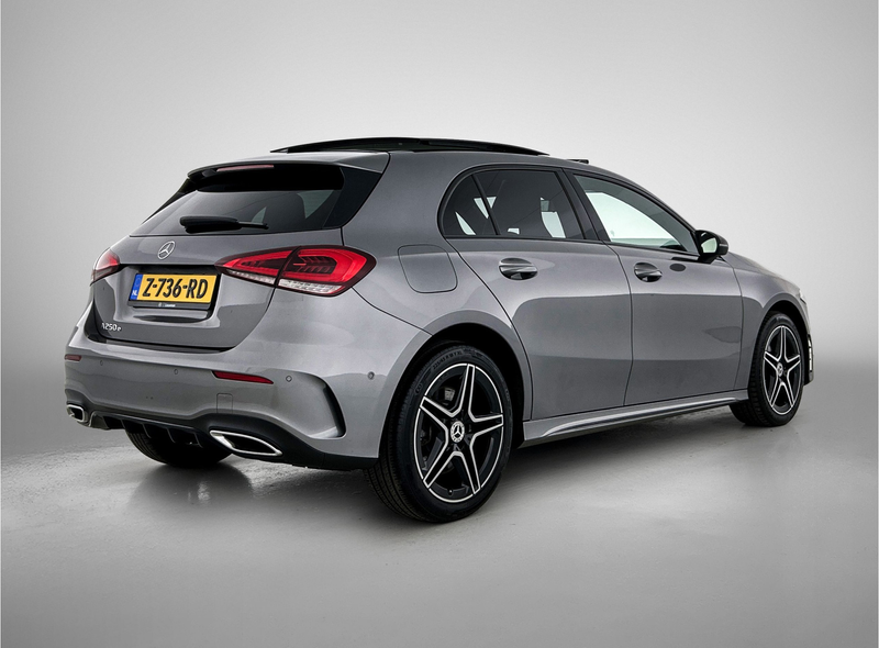 Mercedes-Benz A 250 e Business Solution AMG Limited Panoramadak | AMG — photo 2