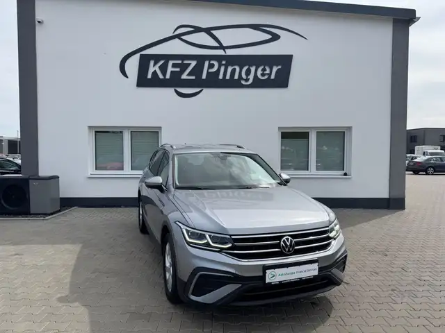 Volkswagen Tiguan Allspace main image
