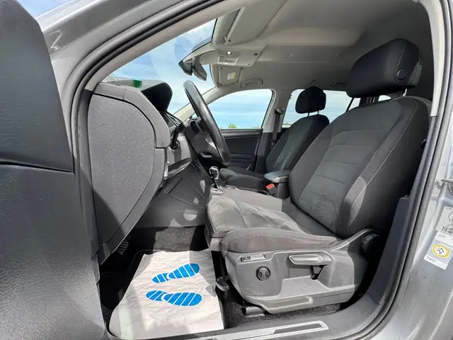Volkswagen Tiguan Allspace view 10