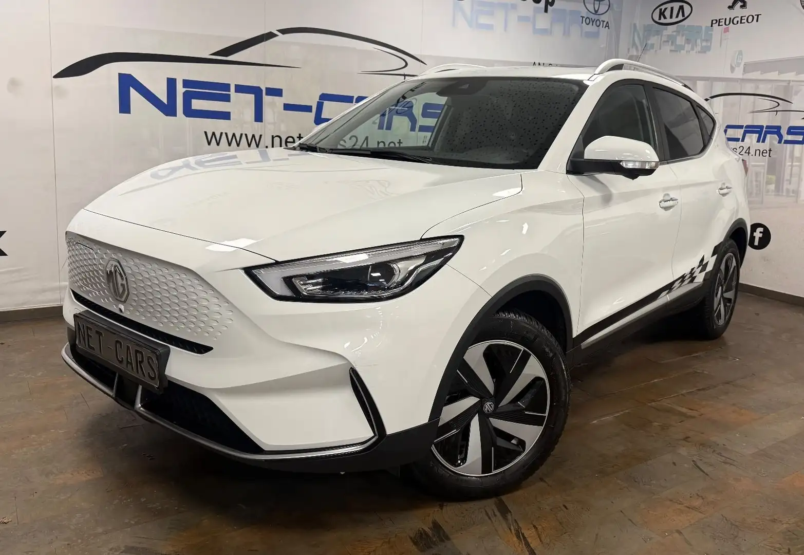 MG ZS 51kWh*Luxury NAVi+Kamera*Leder*Pano-Dach*LED Weiß - 1