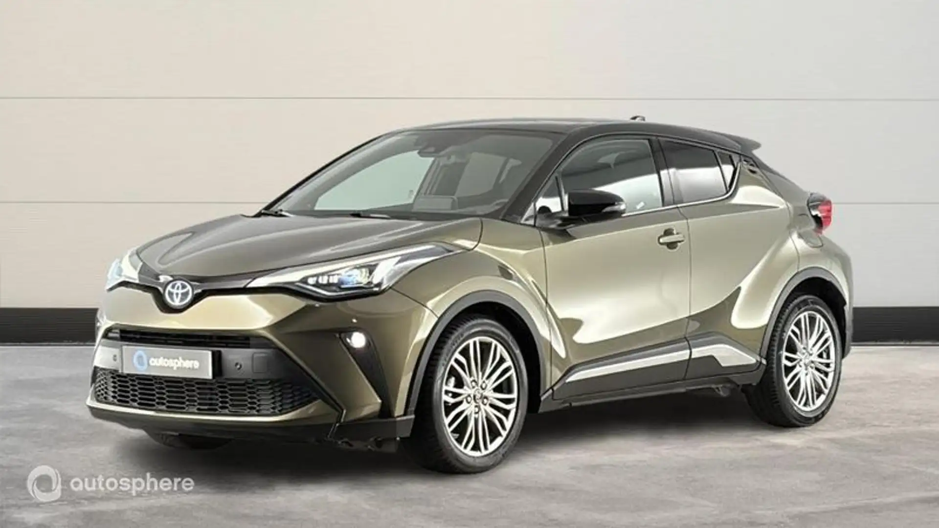 Toyota C-HR 122h Distinctive 2WD E-CVT MY22 - 1