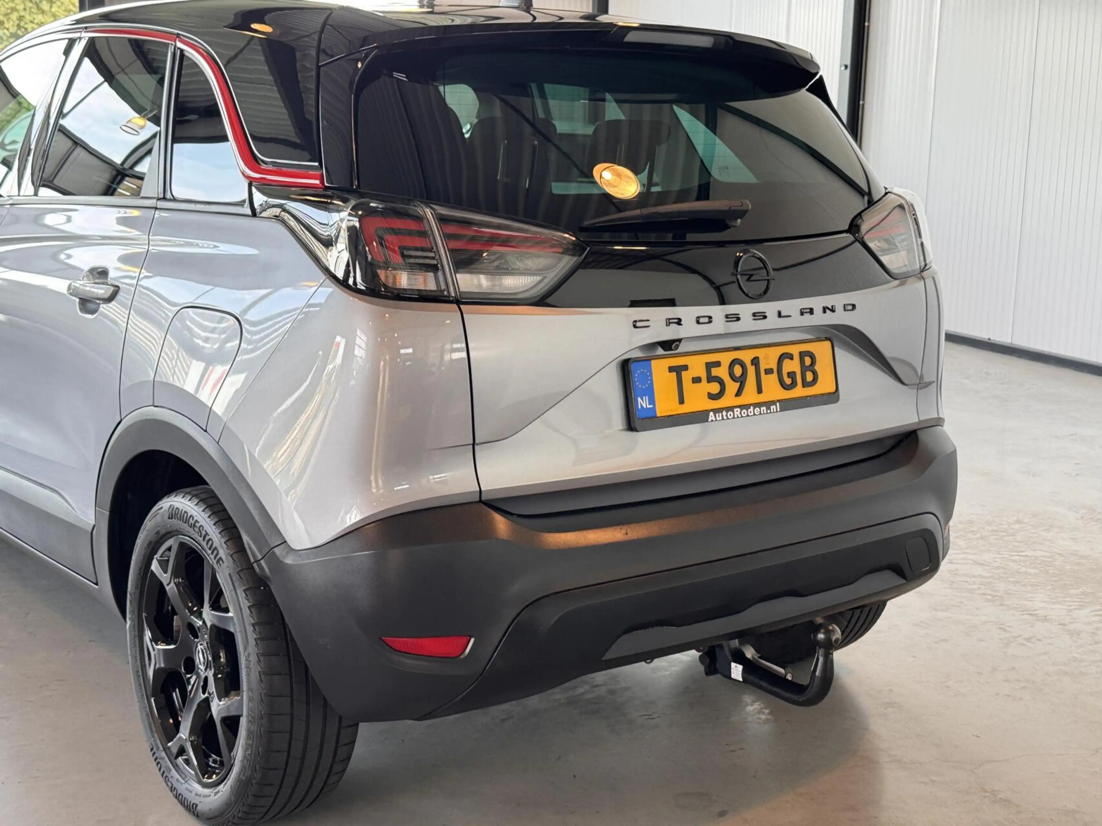 Opel Crossland 1.2 Turbo GS Line — photo 6