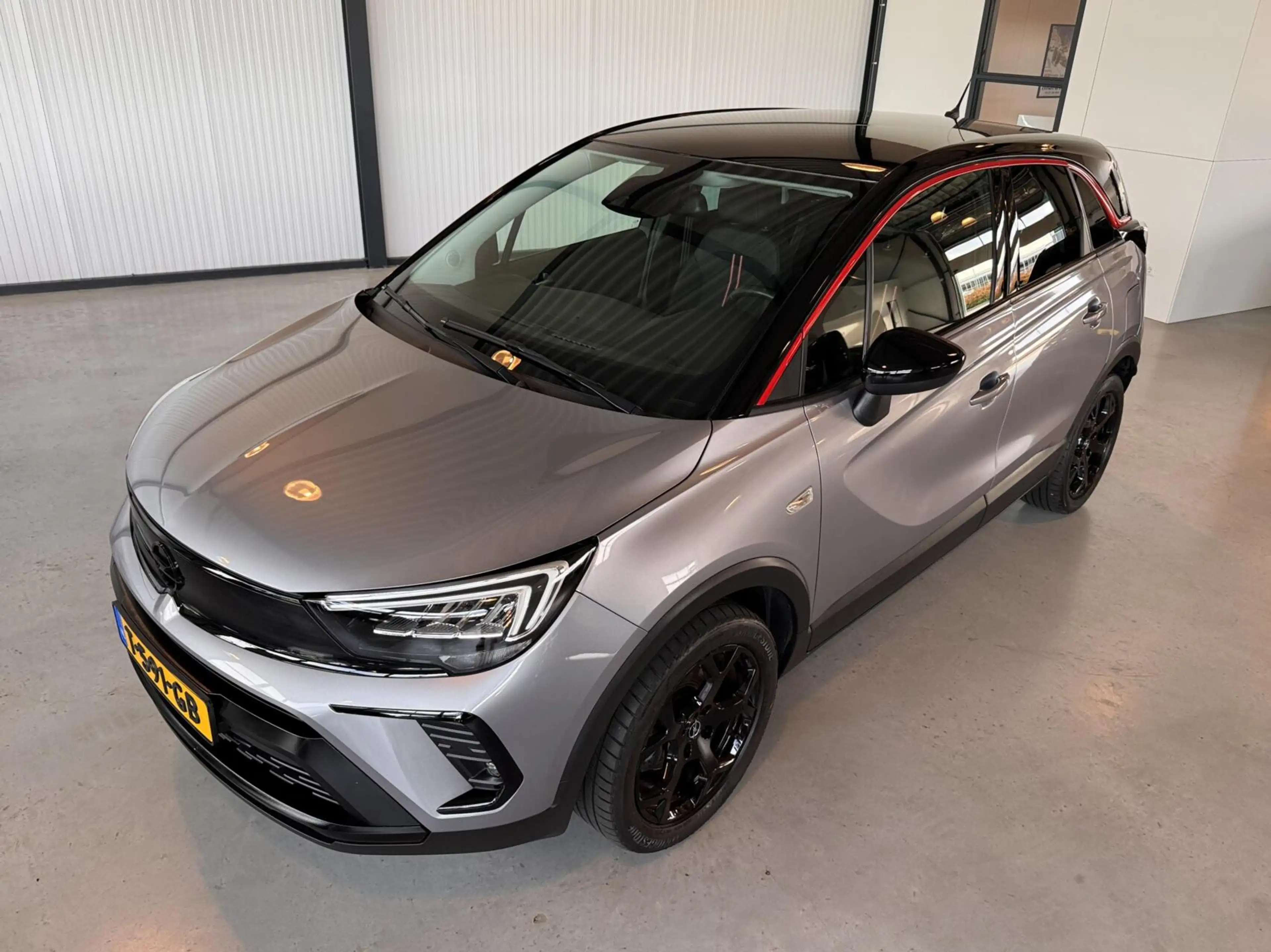 Opel Crossland 1.2 Turbo GS Line — photo 13