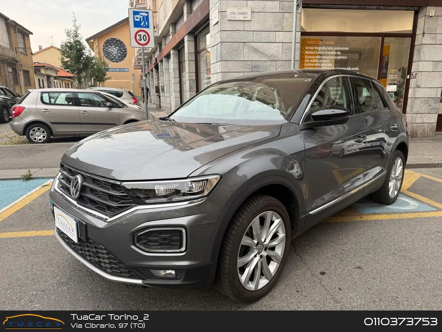 Volkswagen T-Roc 1.5 TSI STYLE 150 CV Grigio - 1