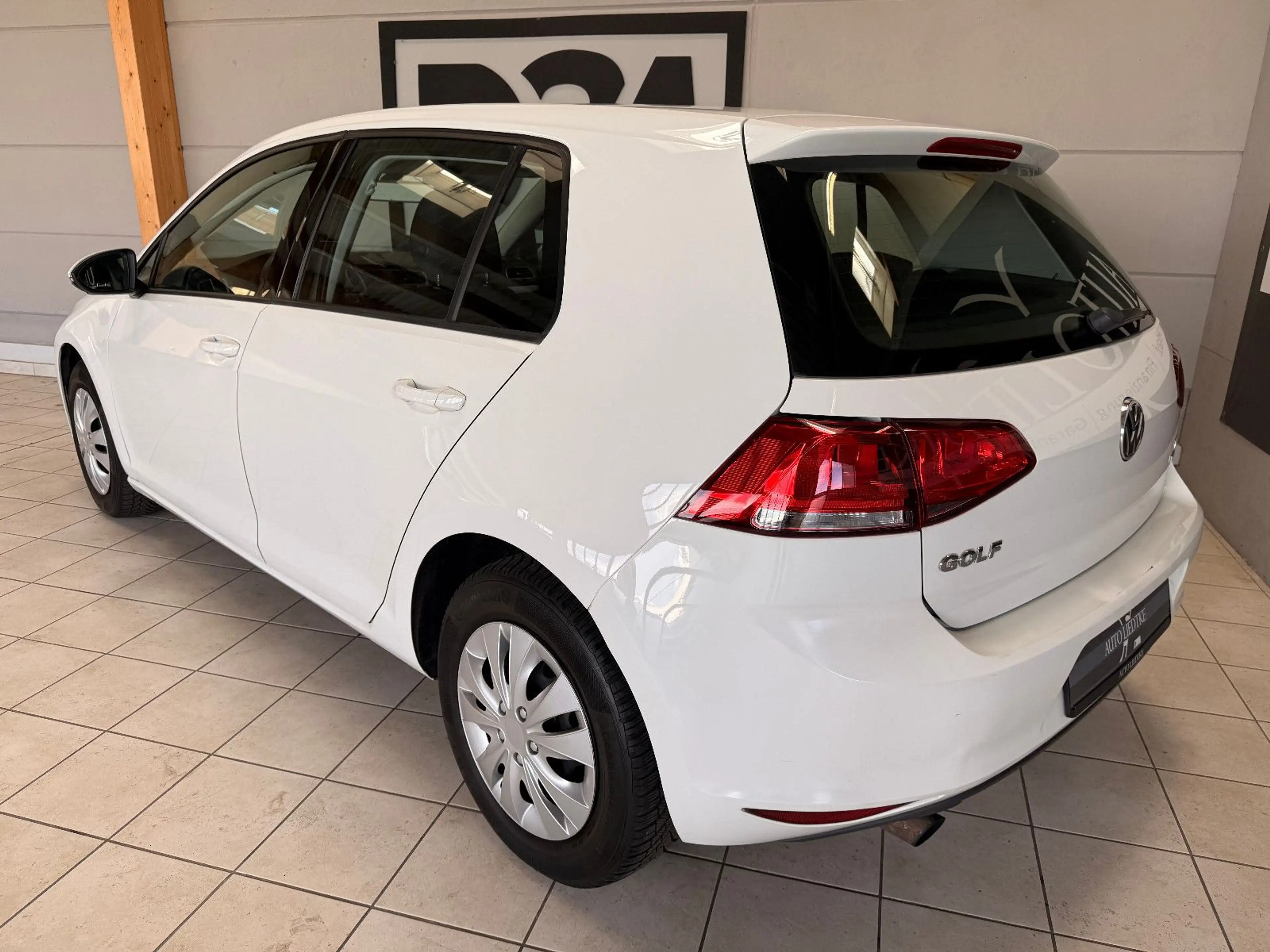 Volkswagen Golf VII Lim. Trendline BMT/Klimaaut./Scheckheft — photo 3