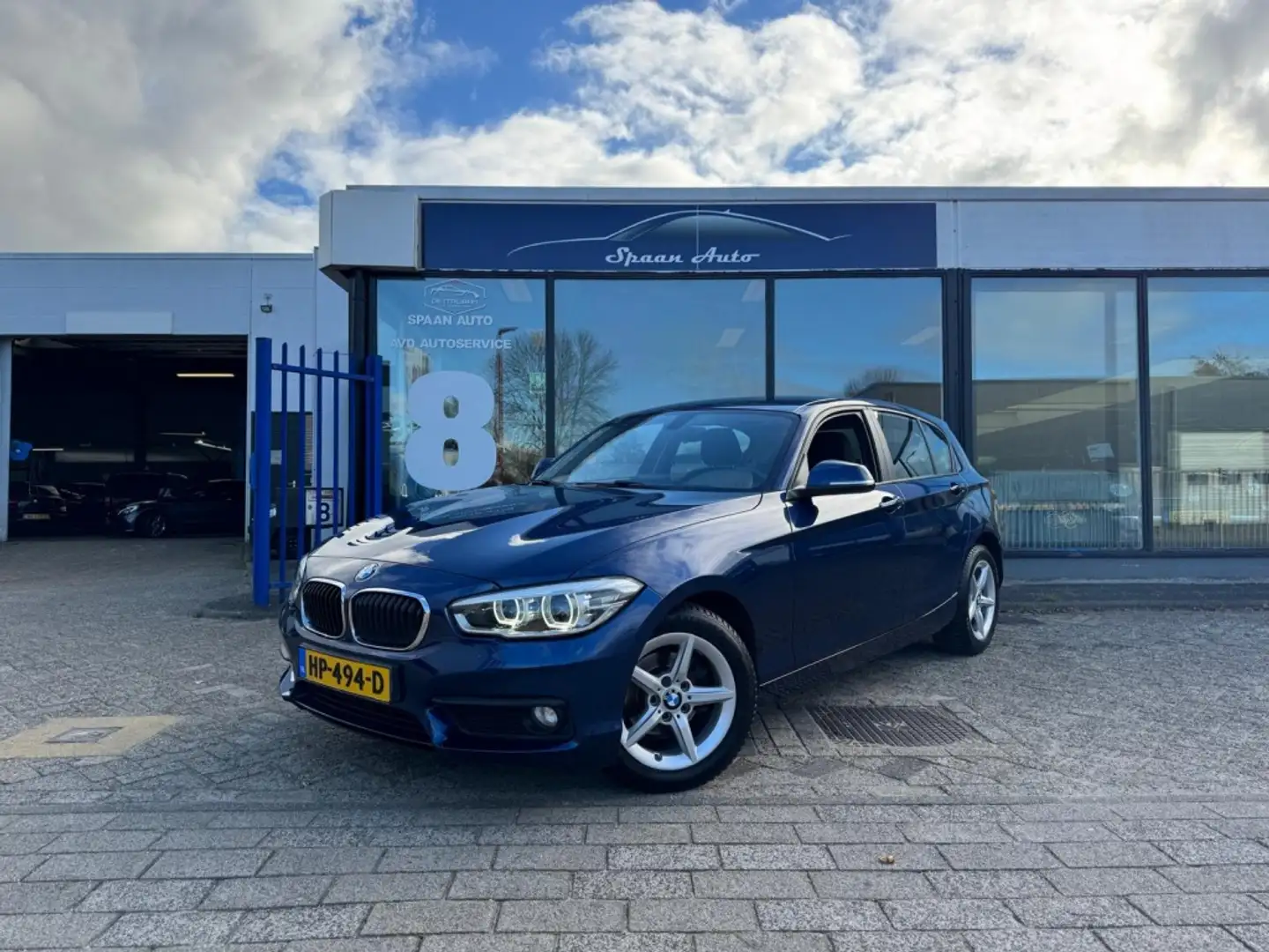 BMW 118 1-serie 118i AUTOMAAT | VERKOCHT Blauw - 2