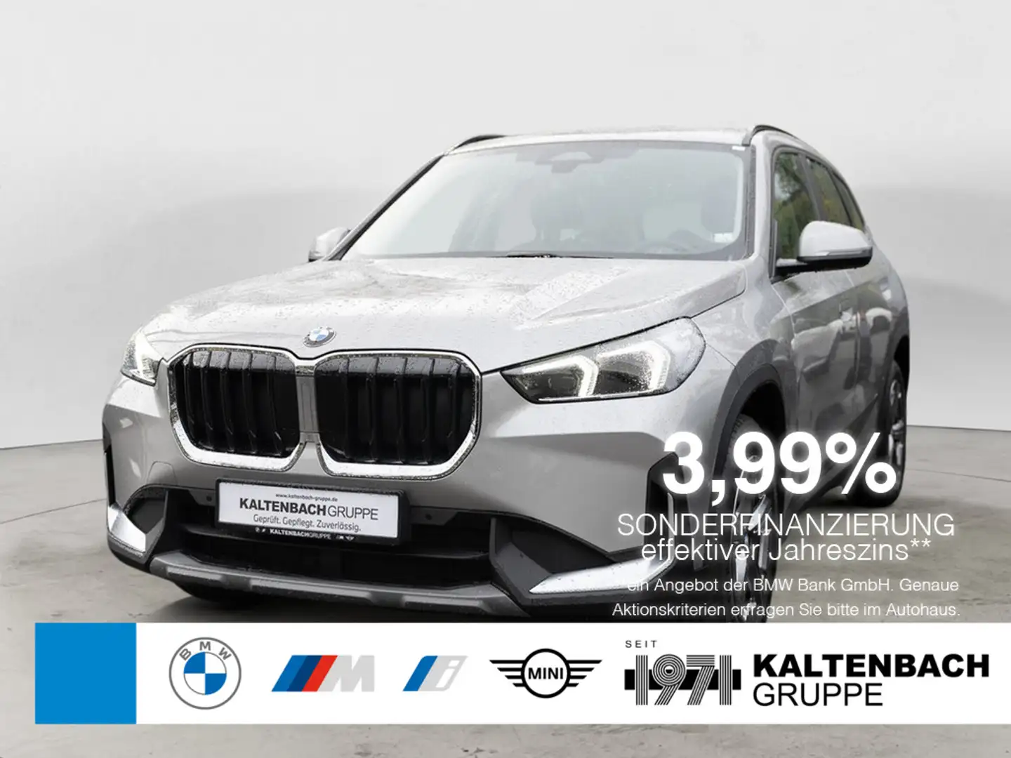 BMW X1 xDrive 20d AHK LED NAVI KAMERA KLIMA Zilver - 1